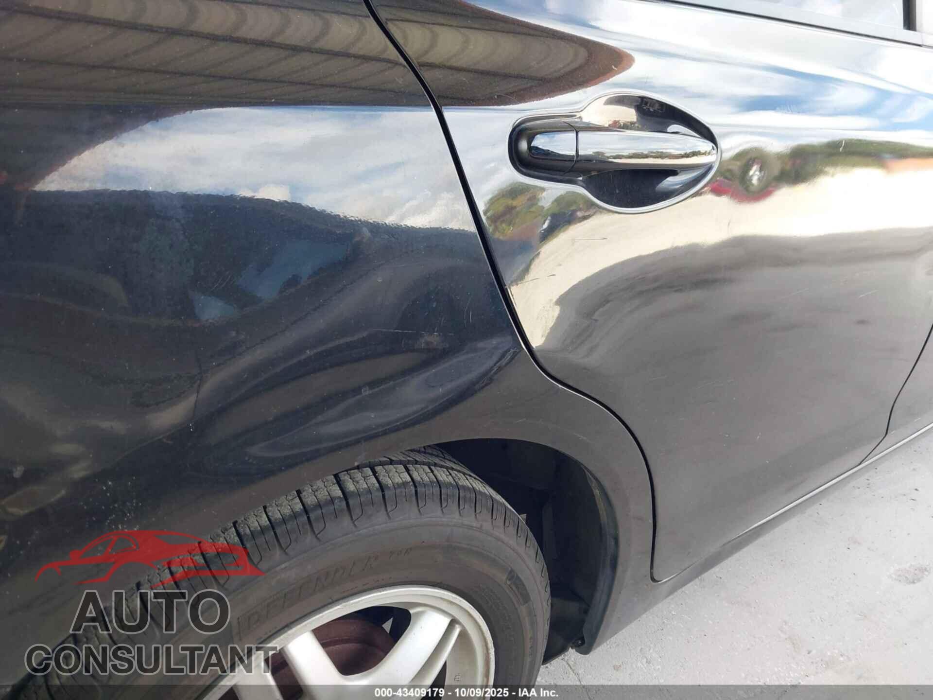 HONDA CIVIC 2012 - 19XFB2F58CE373947