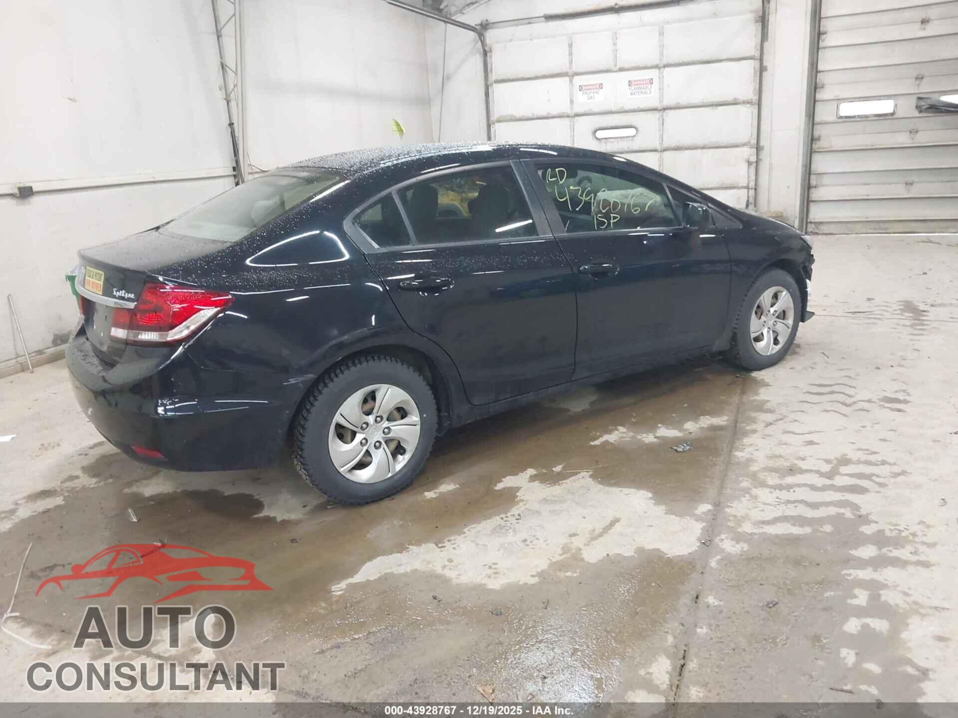 HONDA CIVIC 2015 - 19XFB2F58FE120101