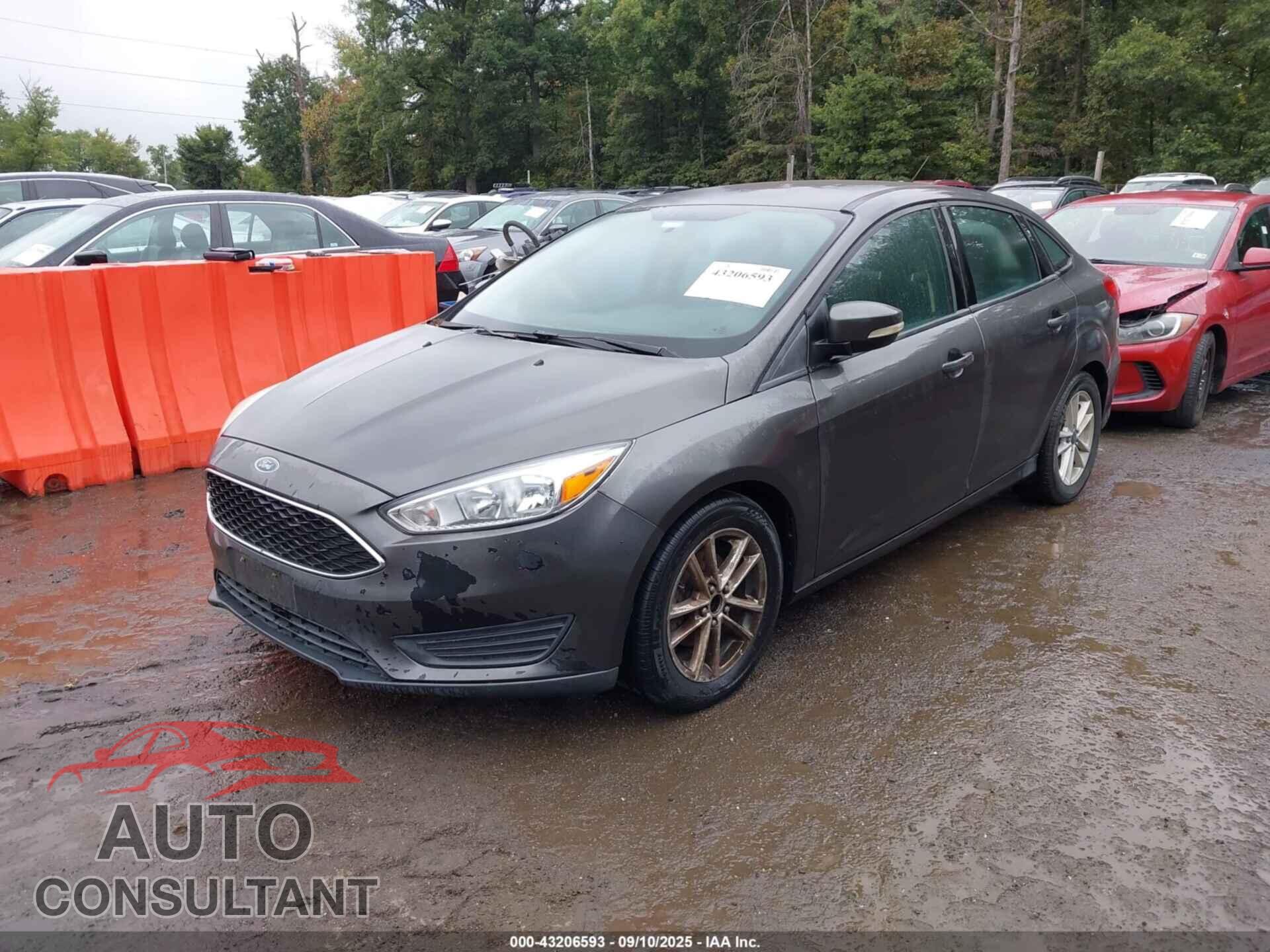 FORD FOCUS 2015 - 1FADP3F22FL322353