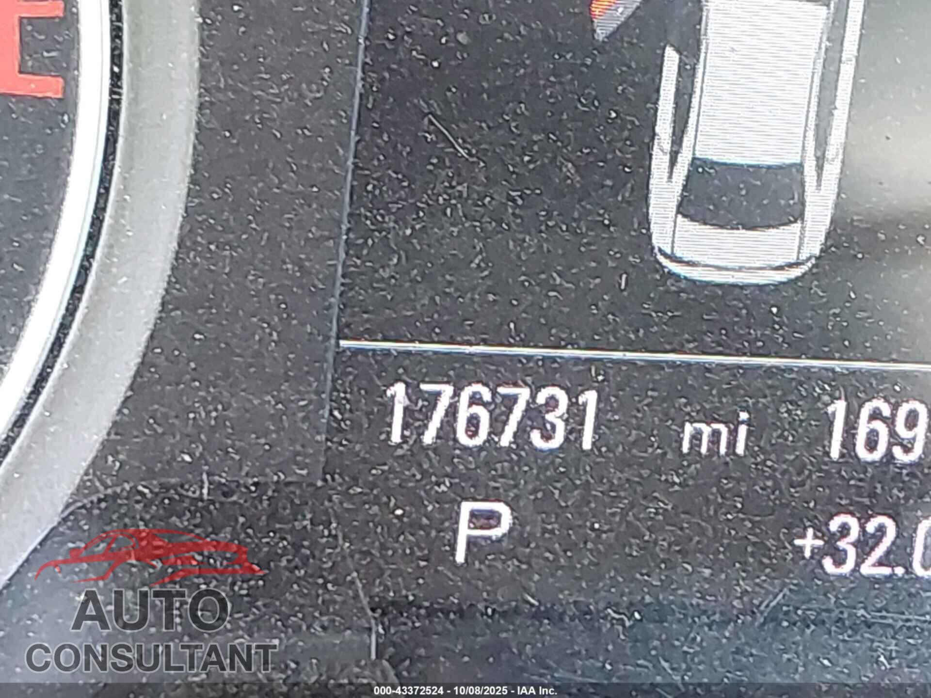AUDI A4 2011 - WAUFFAFL8BN052012