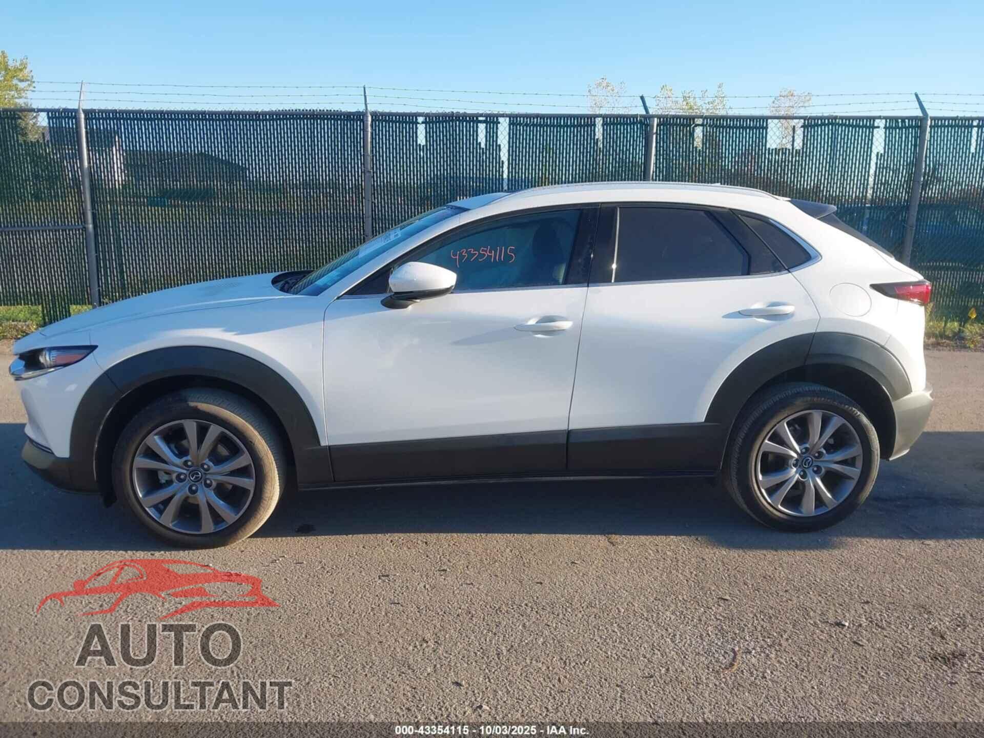 MAZDA CX-30 2023 - 3MVDMBDM0PM572111