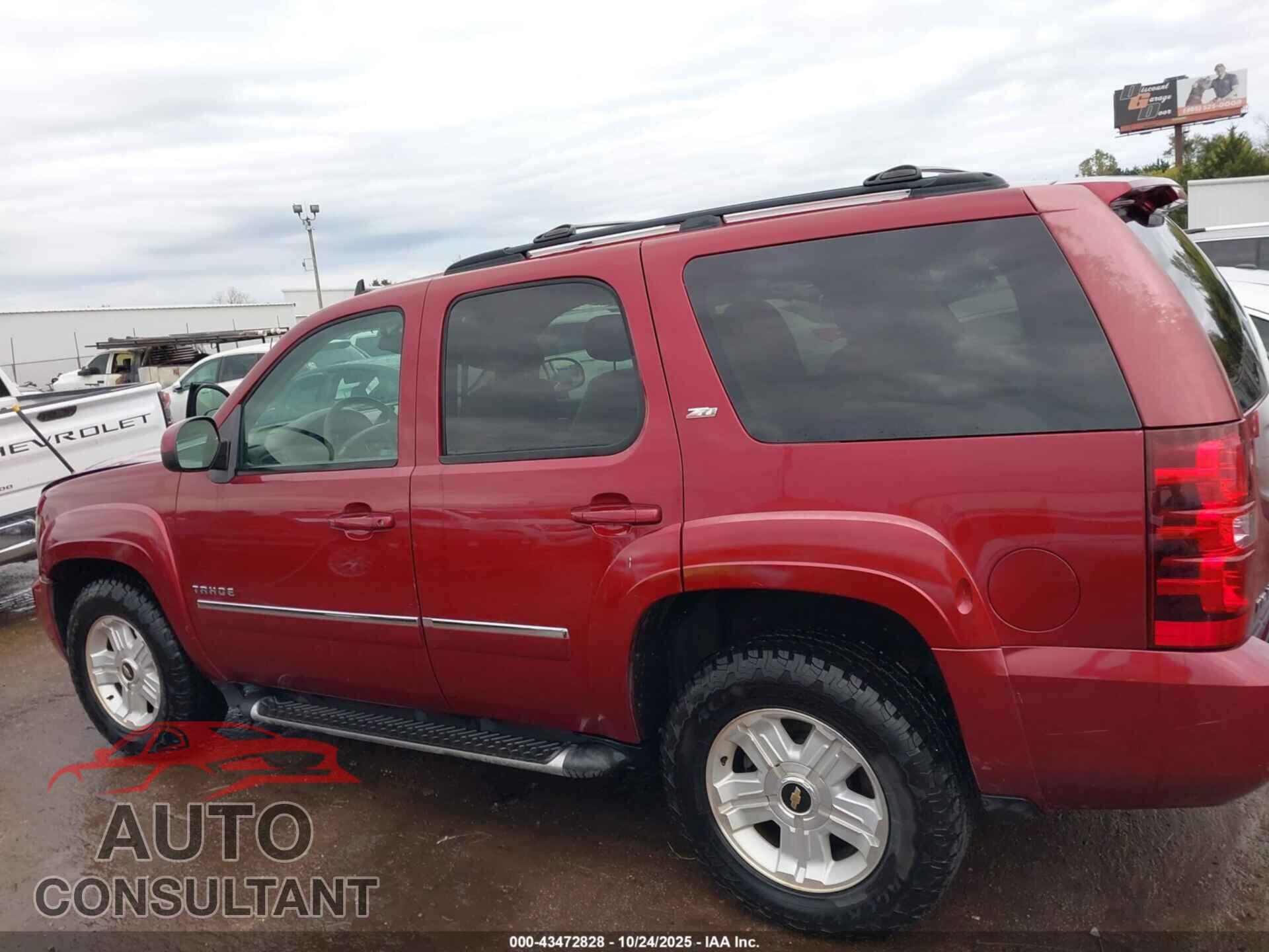 CHEVROLET TAHOE 2011 - 1GNSCBE07BR143473