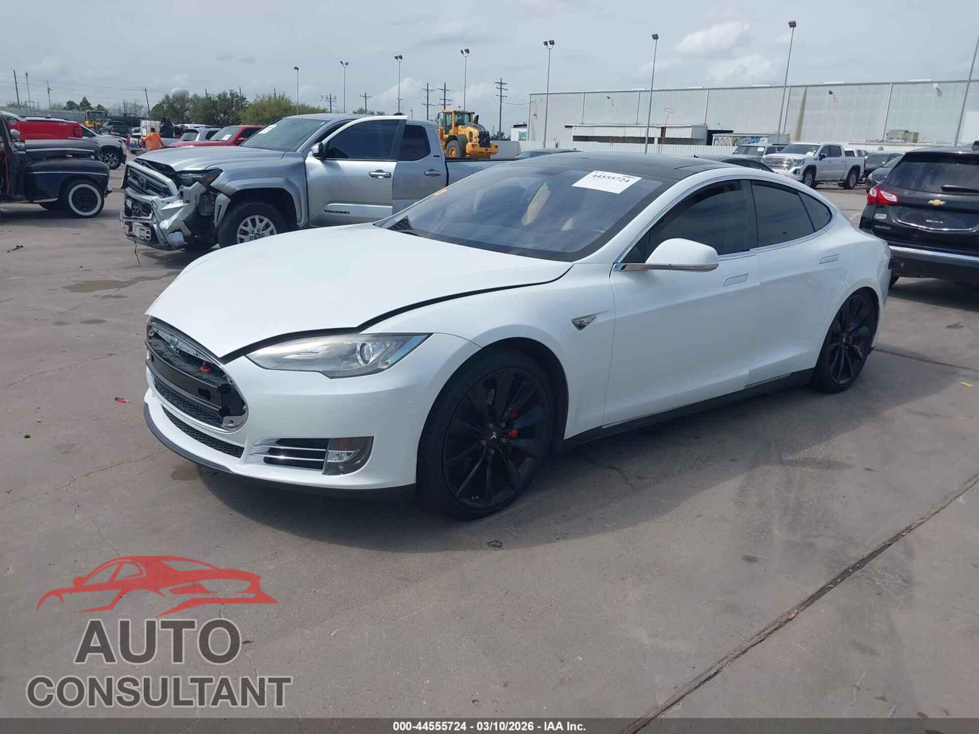 TESLA MODEL S 2013 - 5YJSA1CP5DFP06439