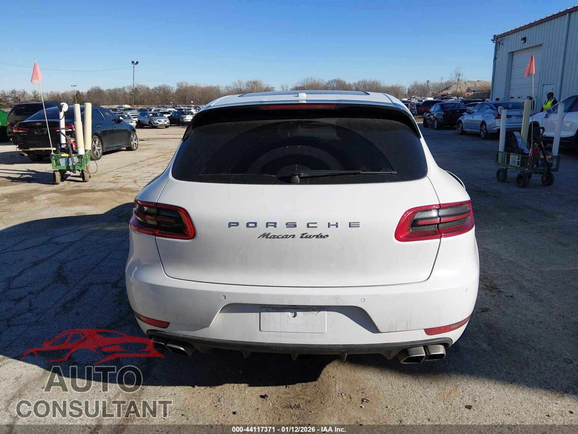 PORSCHE MACAN 2016 - WP1AF2A52GLB91288