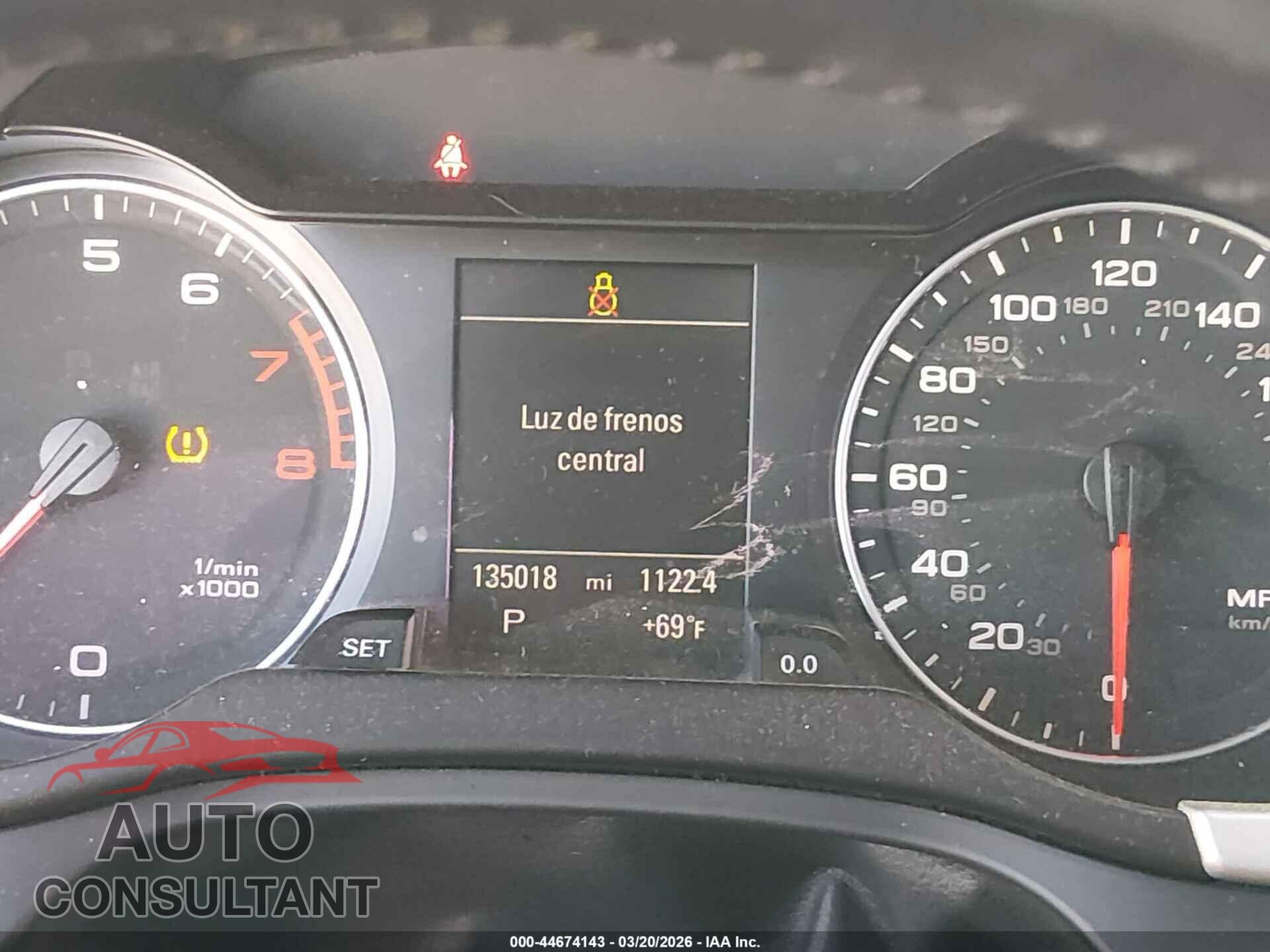 AUDI A4 2012 - WAUEFAFL6CN018003