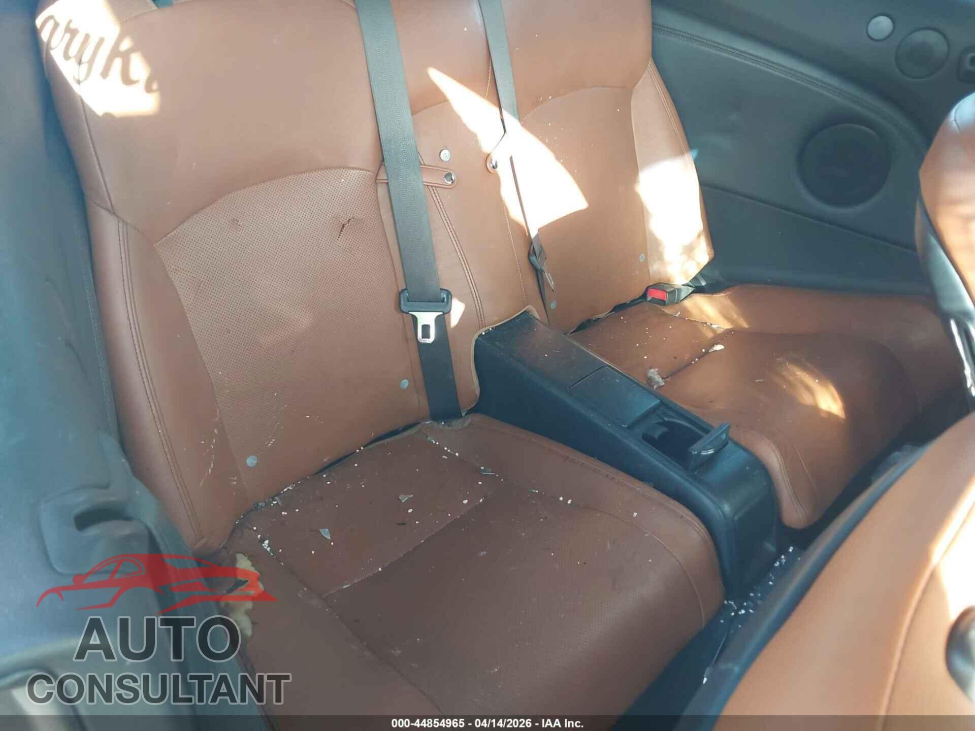 LEXUS IS 250C 2012 - JTHFF2C25C2521806