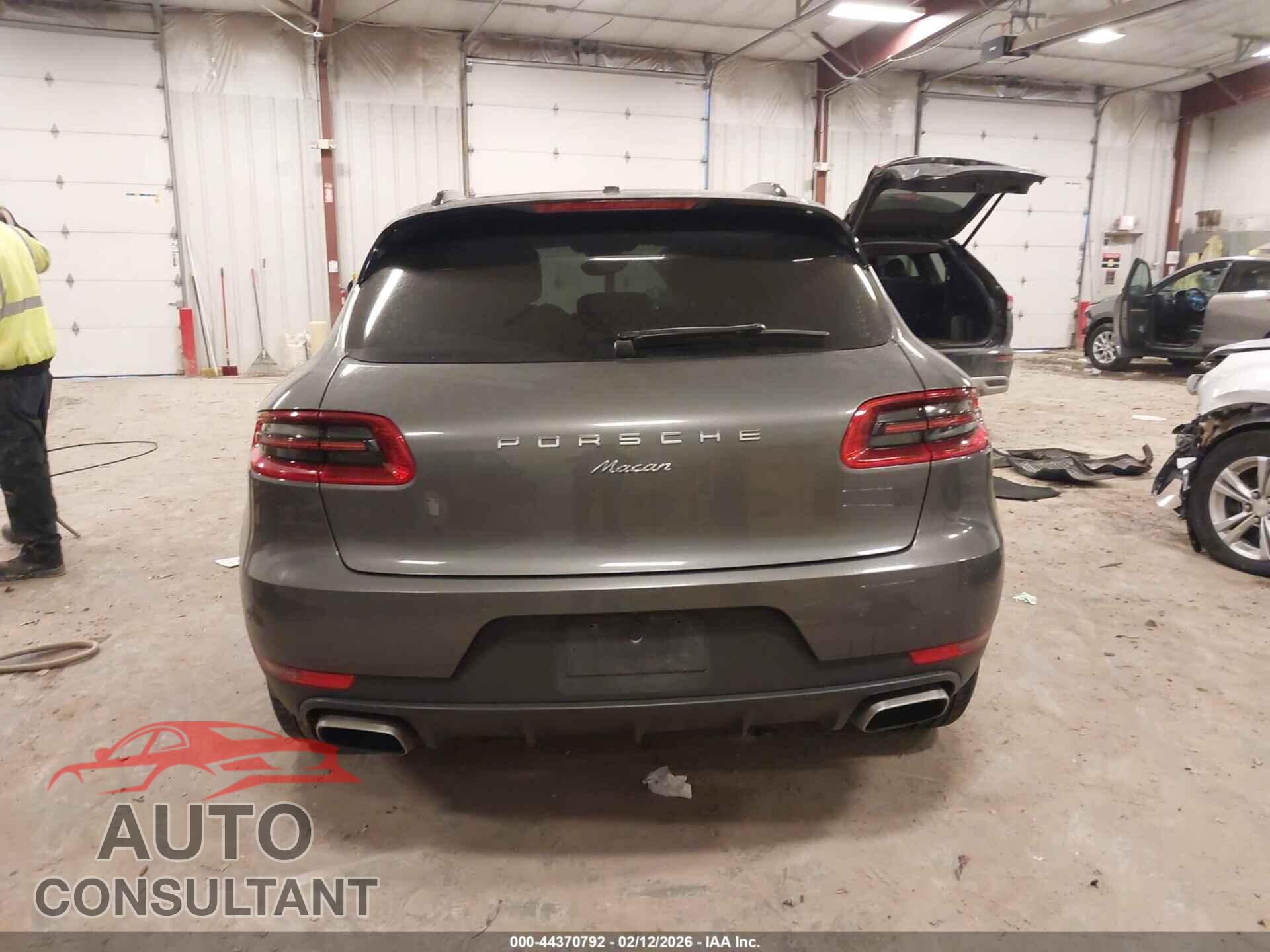 PORSCHE MACAN 2018 - WP1AA2A56JLB02473