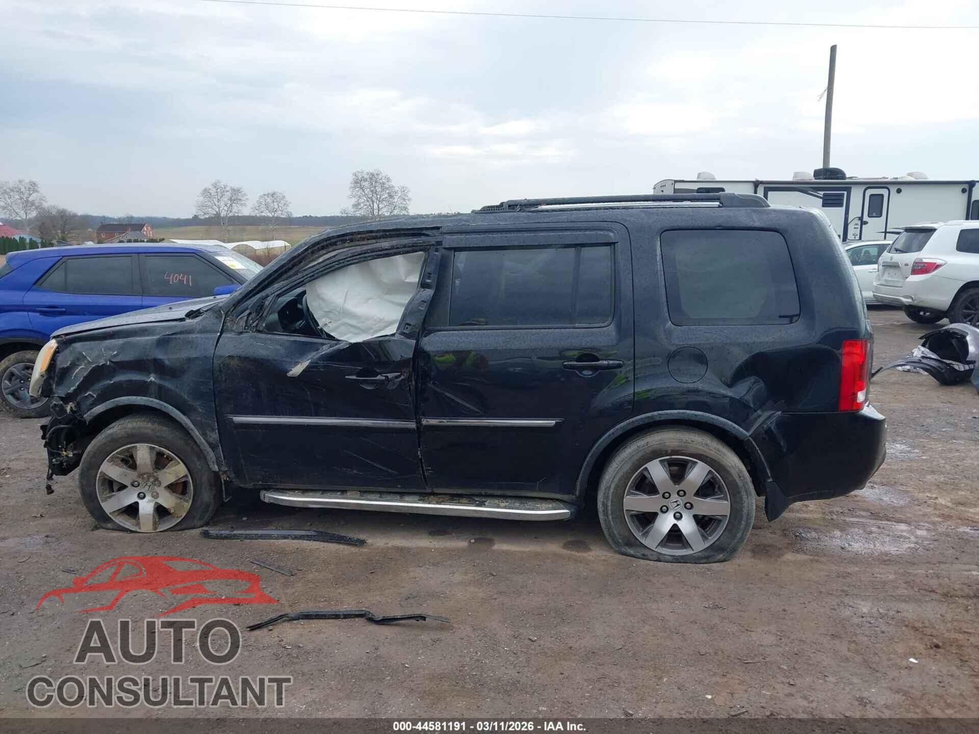 HONDA PILOT 2014 - 5FNYF4H90EB006885