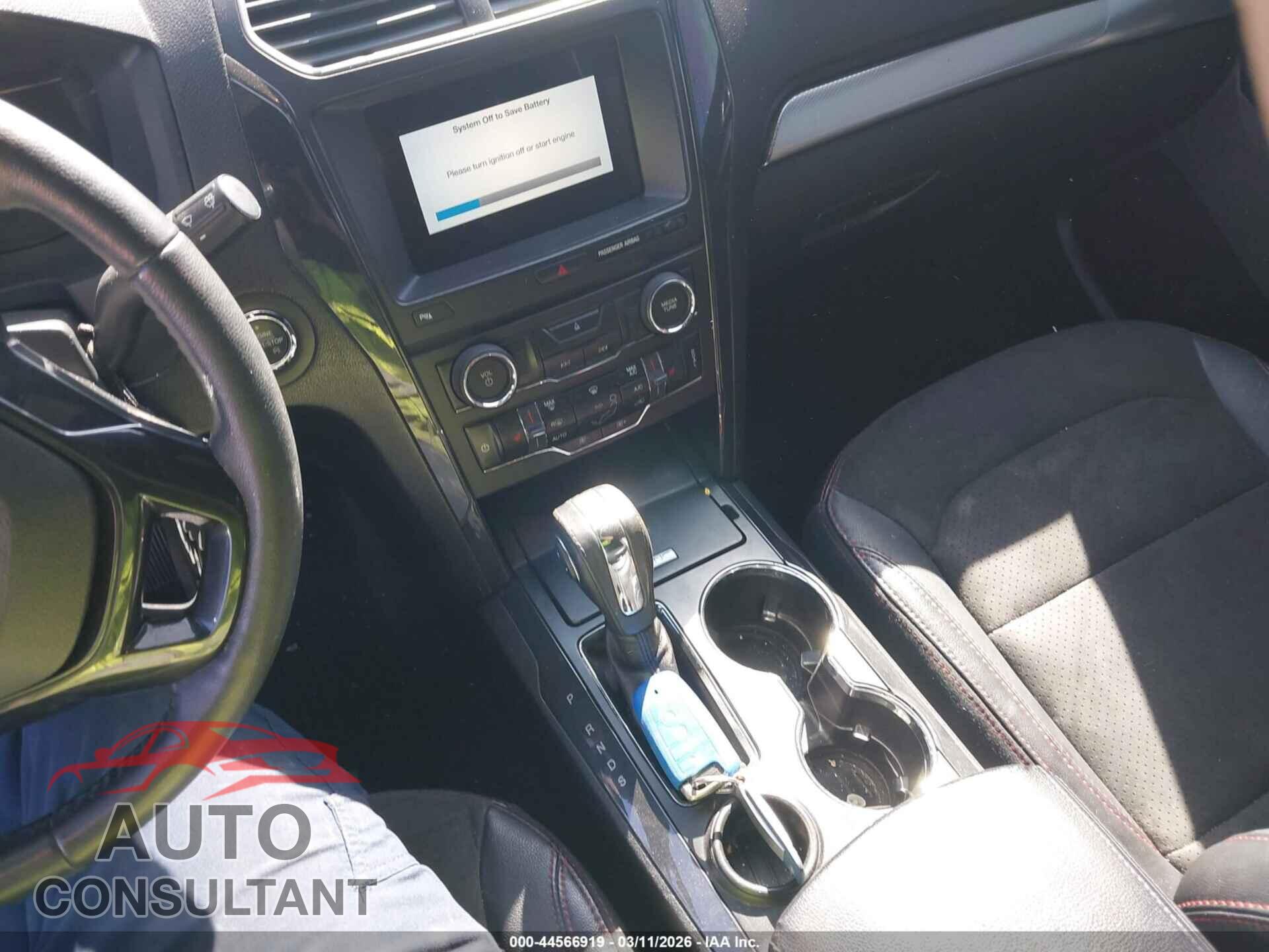 FORD EXPLORER 2018 - 1FM5K7D82JGB65626
