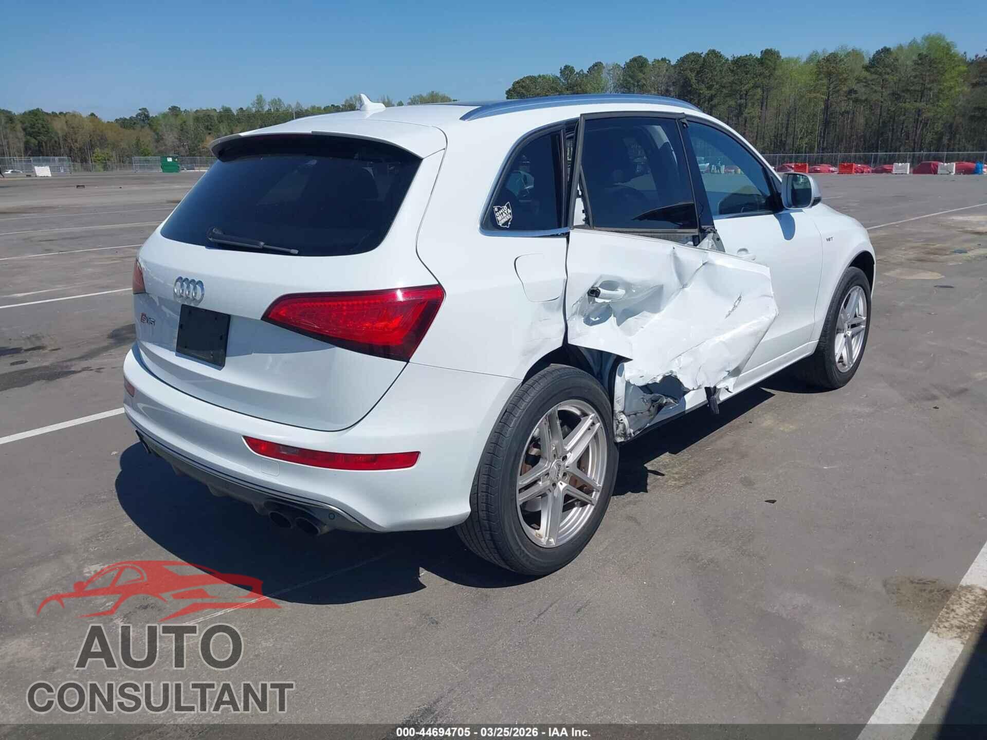 AUDI SQ5 2014 - WA1VGAFP7EA069162