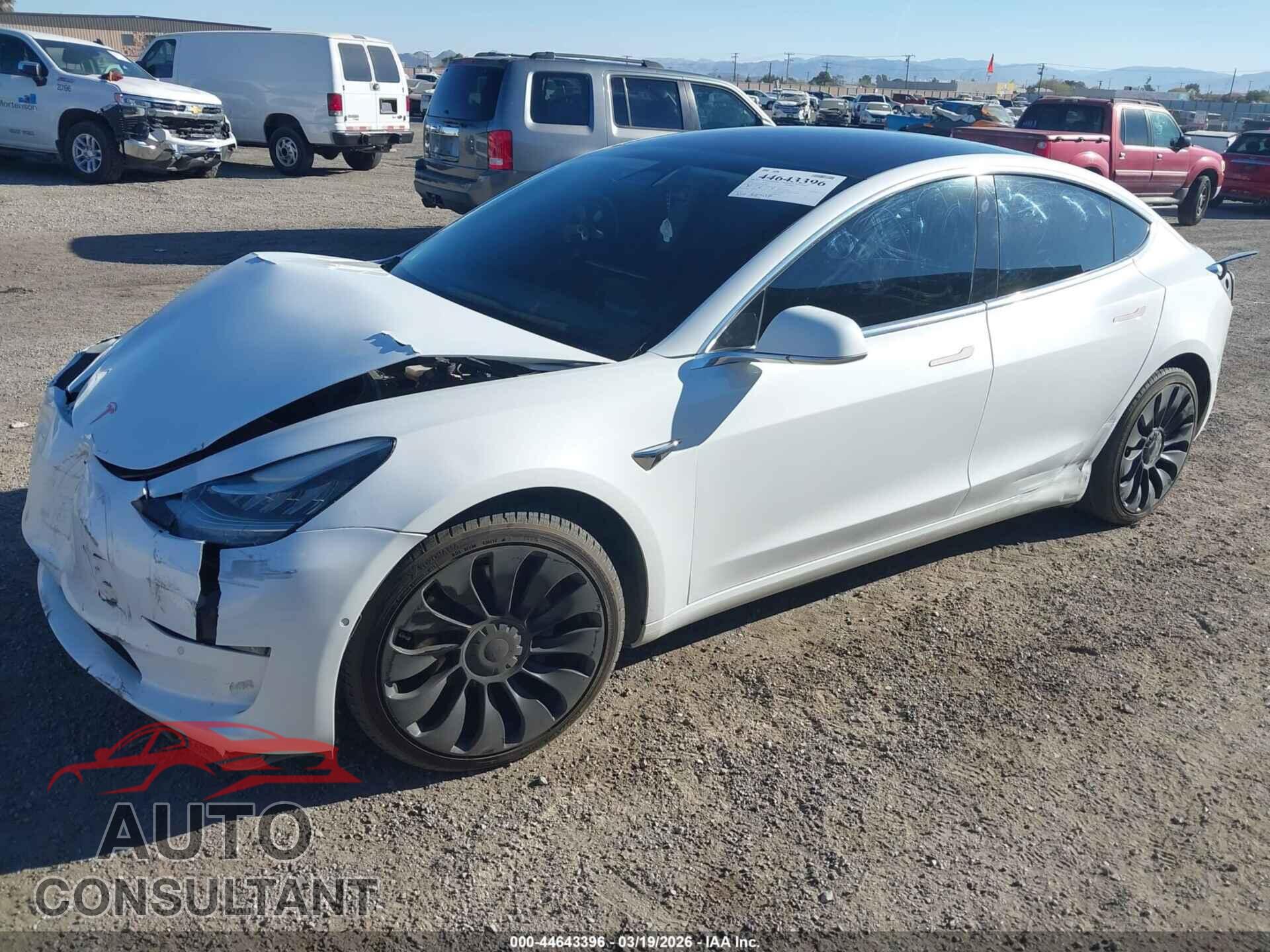 TESLA MODEL 3 2018 - 5YJ3E1EA3JF050819