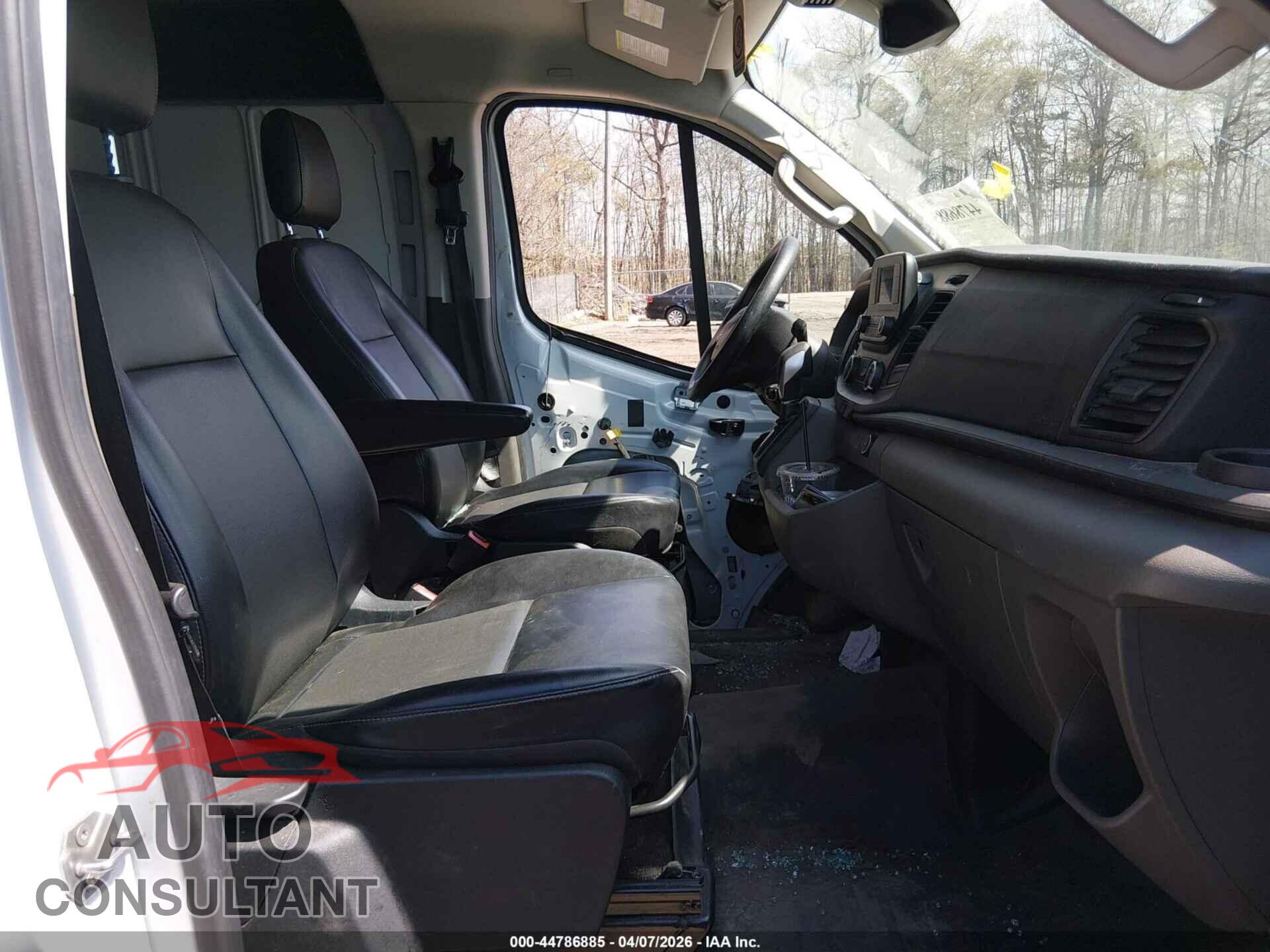 FORD TRANSIT-150 2020 - 1FTYE1Y8XLKA53771