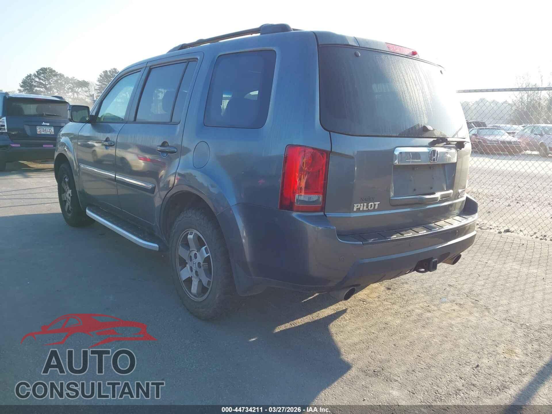 HONDA PILOT 2011 - 5FNYF4H92BB100813