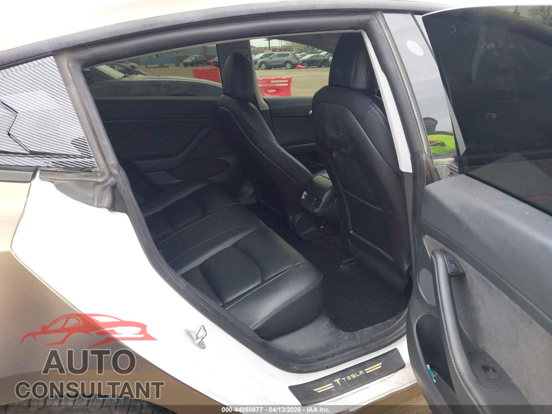 TESLA MODEL 3 2021 - 5YJ3E1EA5MF058778