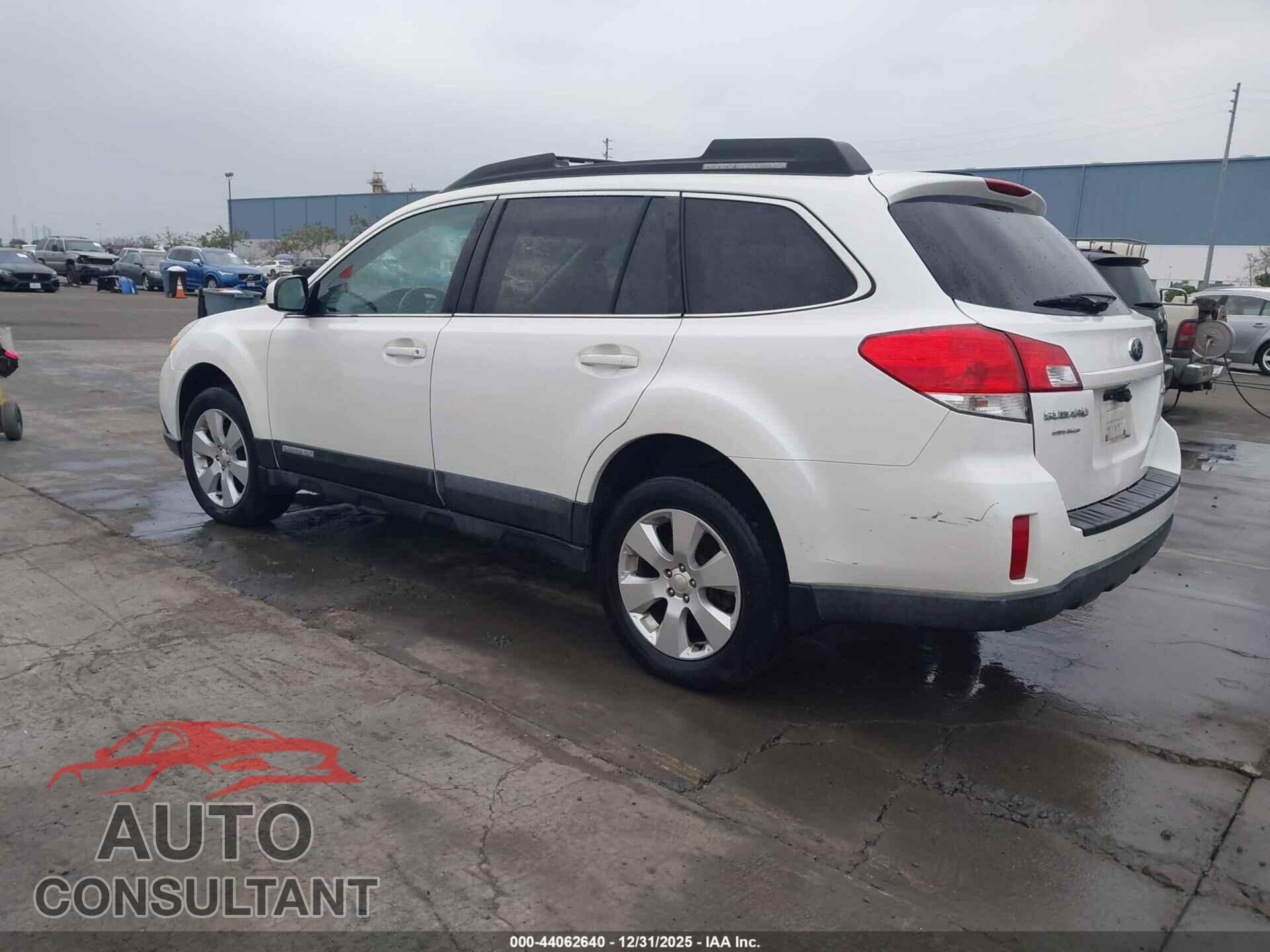 SUBARU OUTBACK 2011 - 4S4BRBCC4B3400513