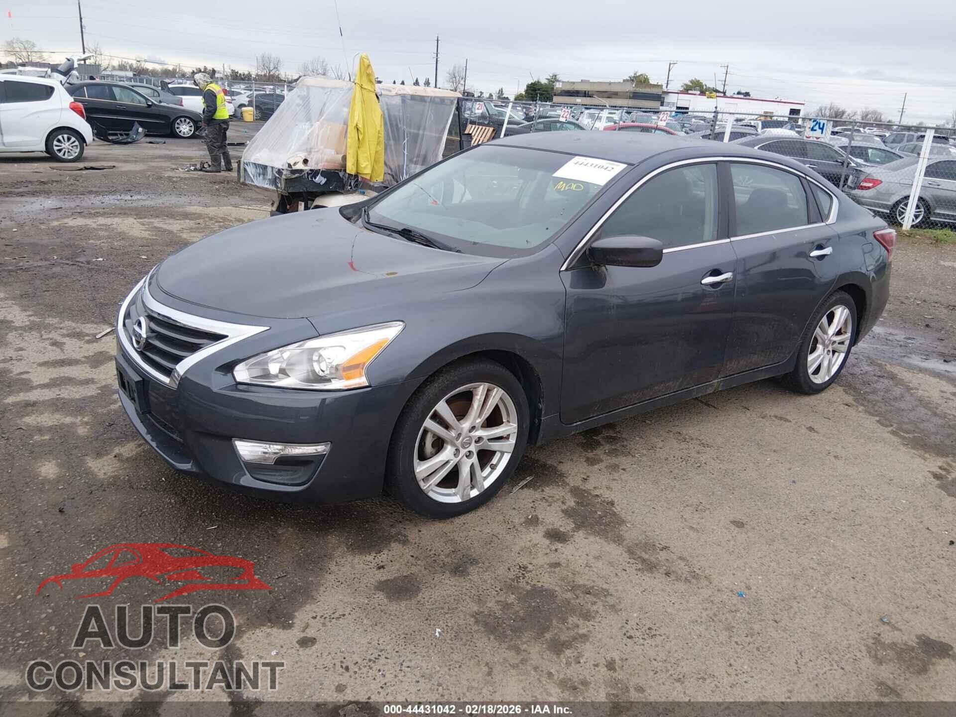 NISSAN ALTIMA 2013 - 1N4BL3AP0DN435936