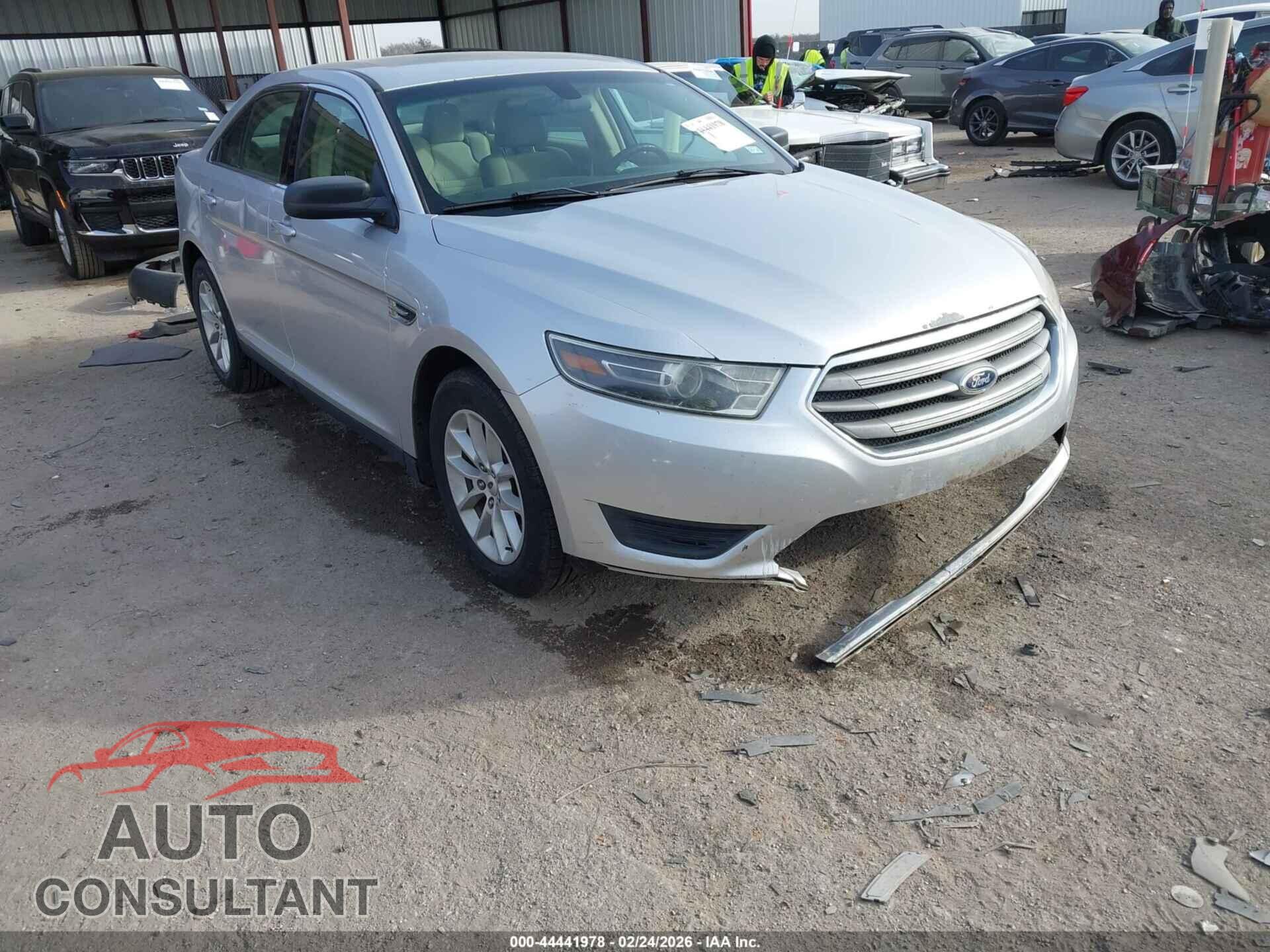 FORD TAURUS 2015 - 1FAHP2D85FG116715