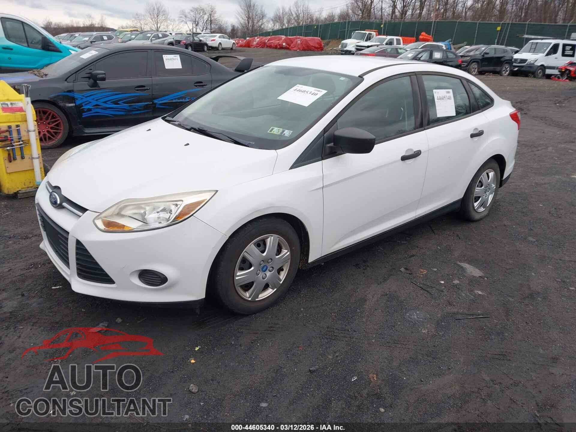 FORD FOCUS 2012 - 1FAHP3E22CL253825