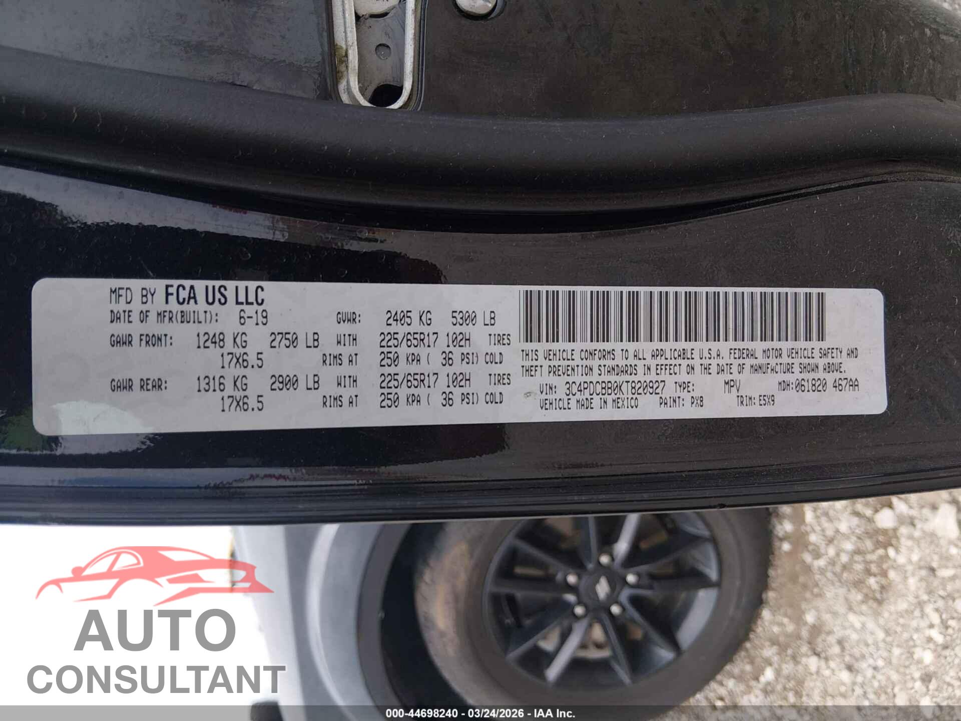 DODGE JOURNEY 2019 - 3C4PDCBB0KT820927