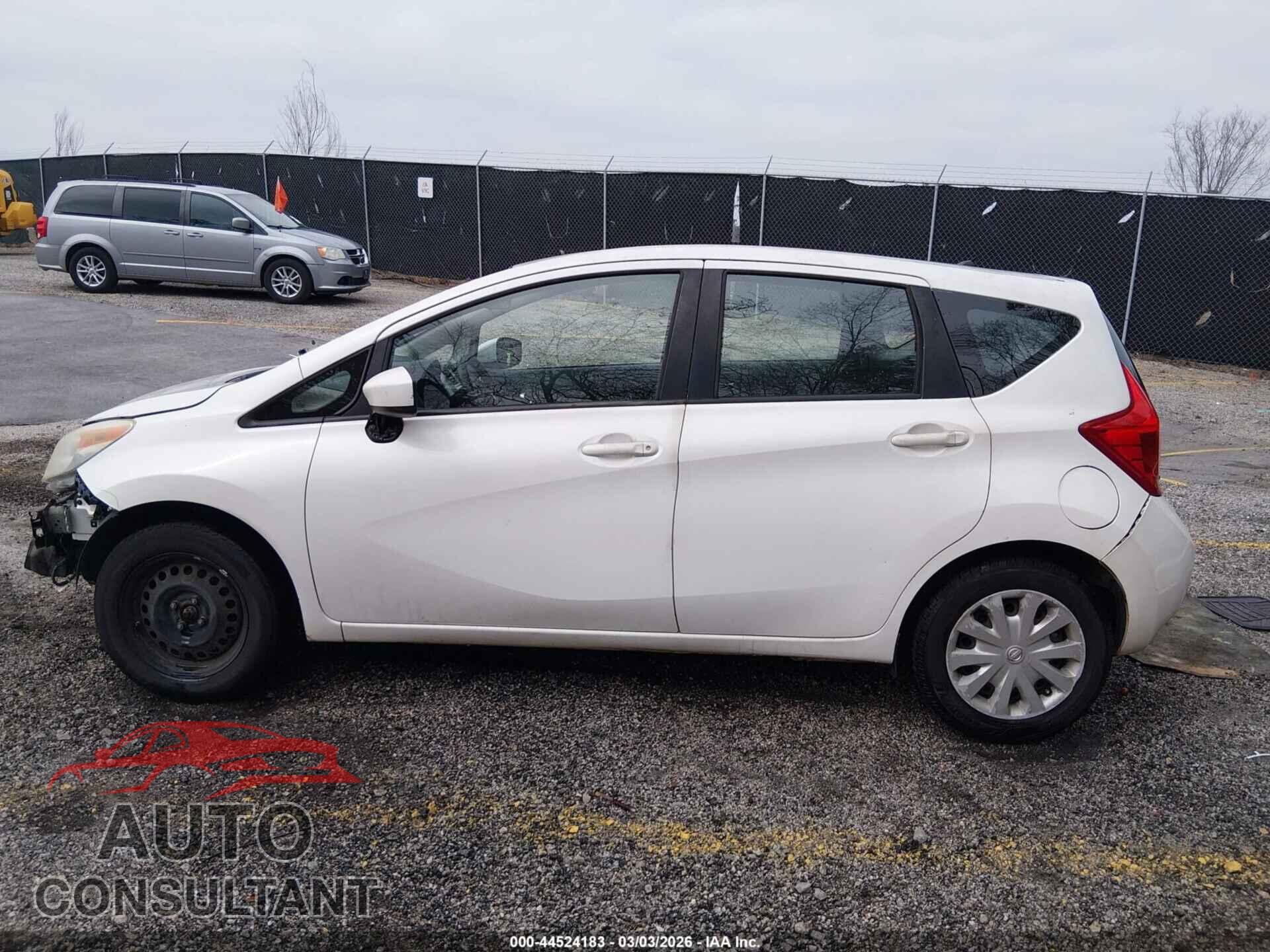 NISSAN VERSA NOTE 2015 - 3N1CE2CP2FL367273