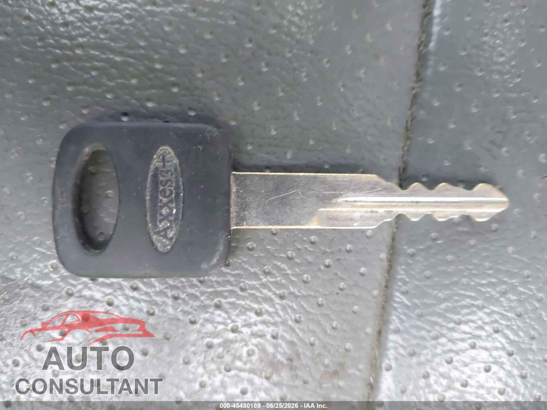 FORD E-250 2010 - 1FTNE2EW4ADA31035