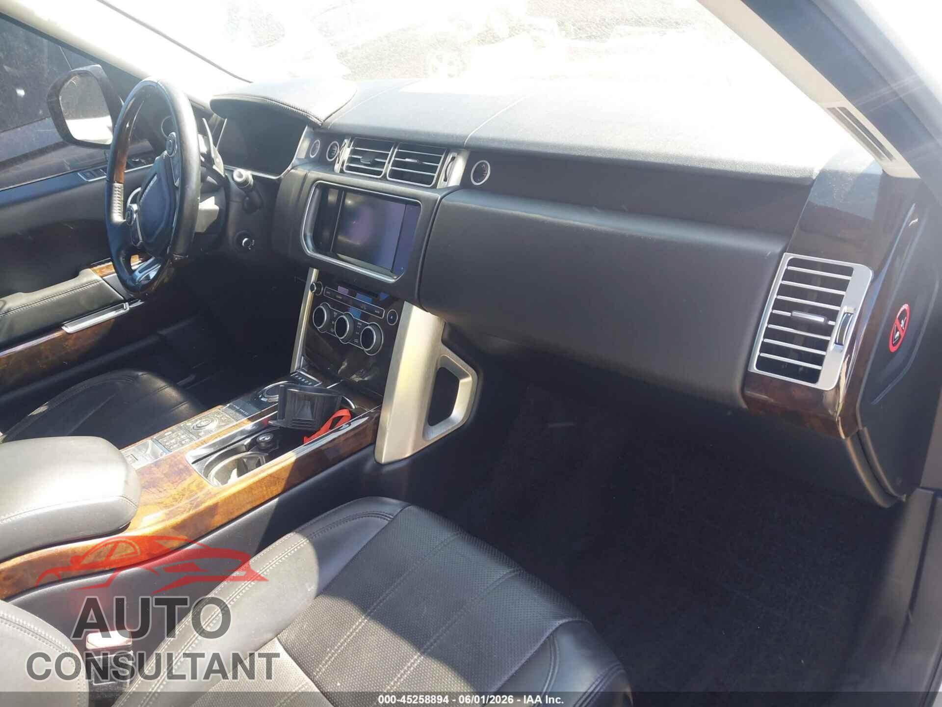 LAND ROVER RANGE ROVER 2015 - SALGS2TF1FA218612