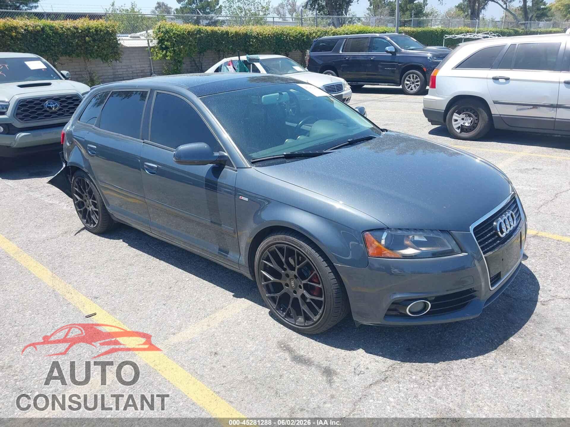 AUDI A3 2012 - WAUKJAFM0CA124240