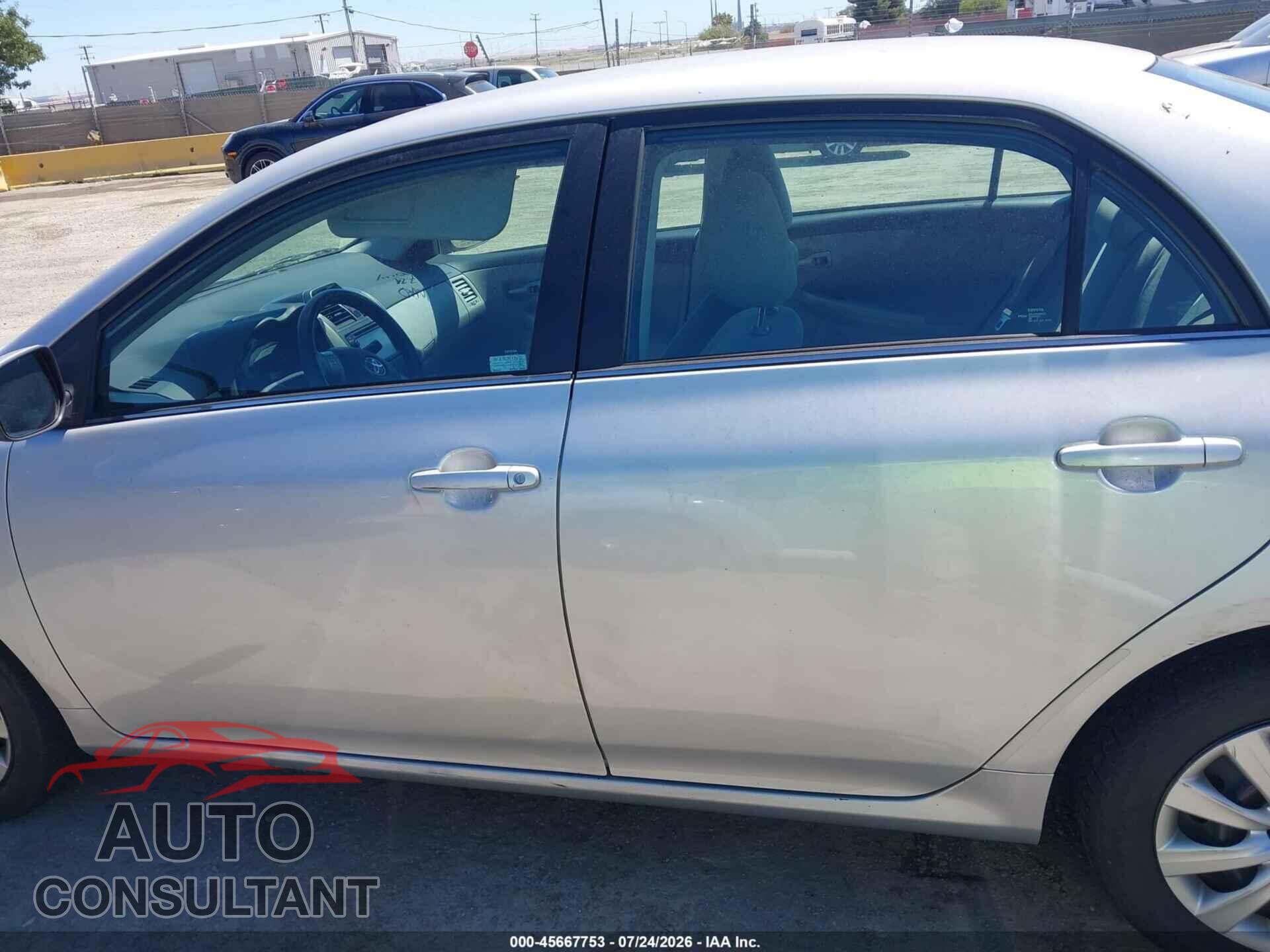 TOYOTA COROLLA 2013 - 2T1BU4EE1DC086830