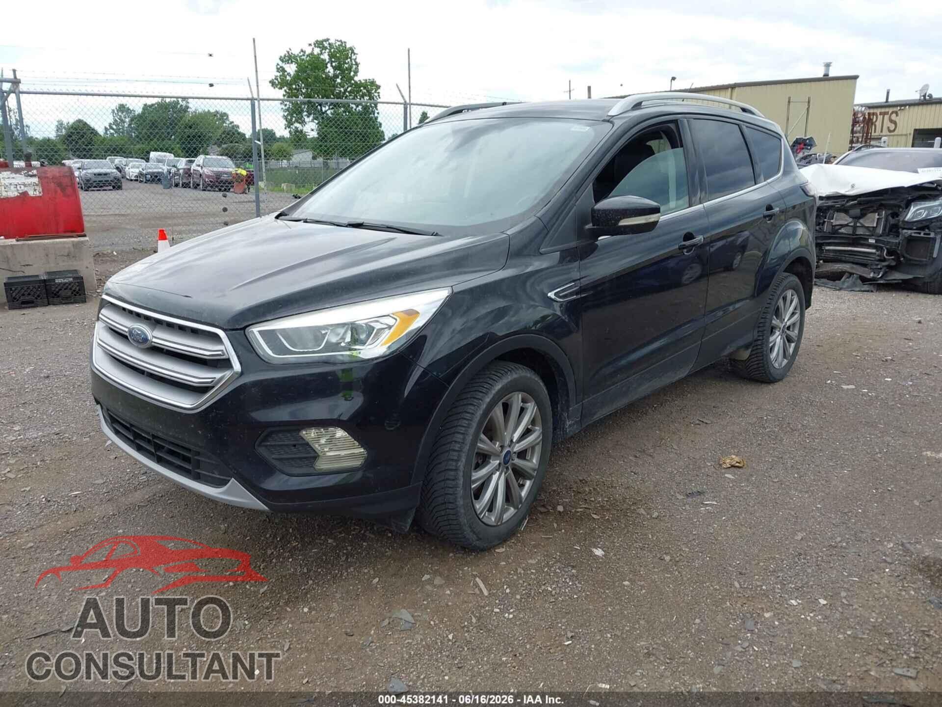 FORD ESCAPE 2017 - 1FMCU9JD7HUE91741