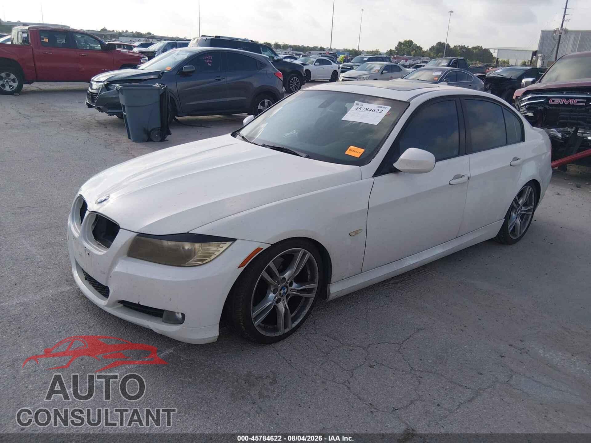 BMW 328I 2011 - WBAPH7G57BNN04209