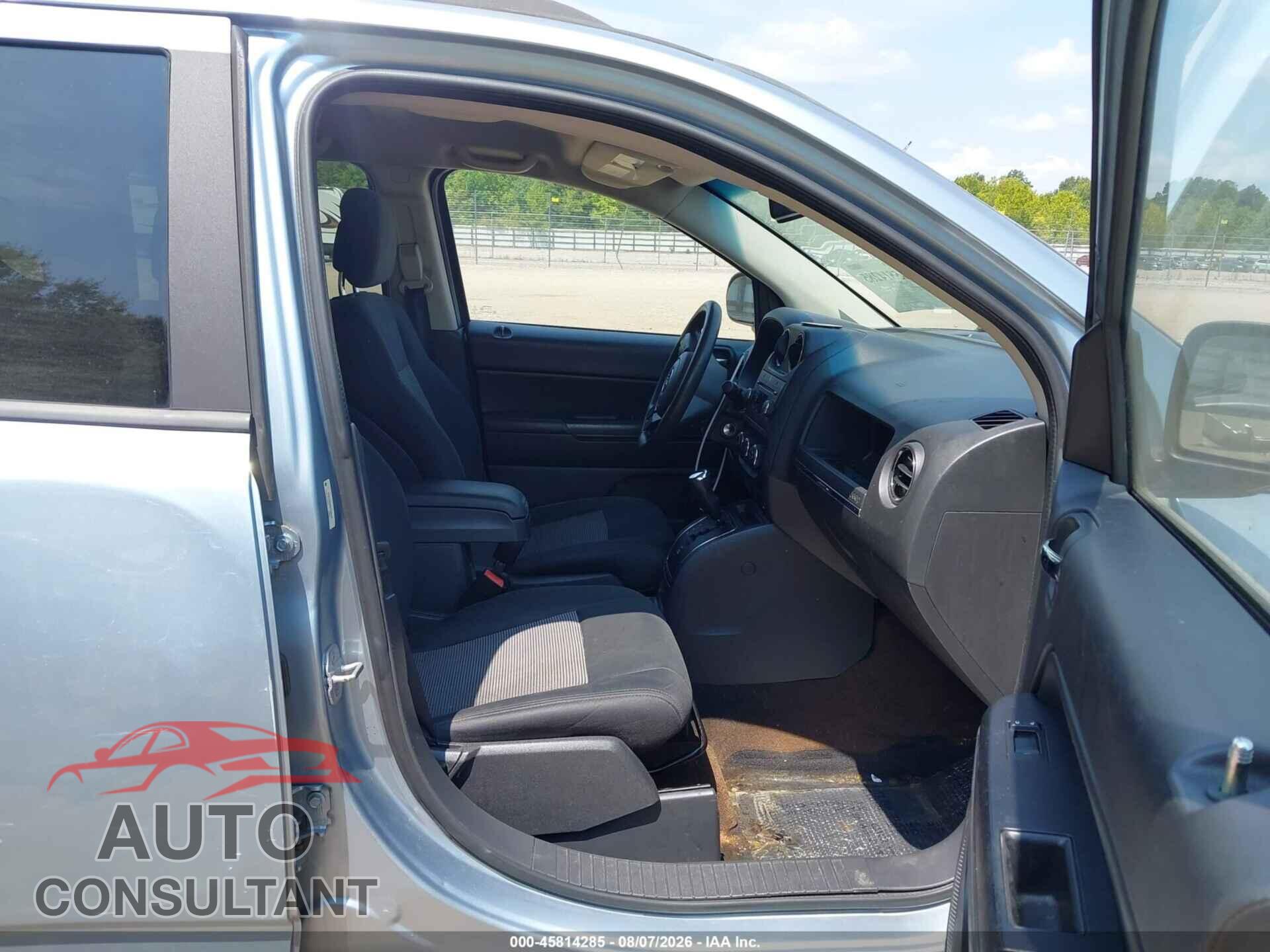 JEEP COMPASS 2013 - 1C4NJDBB8DD249492