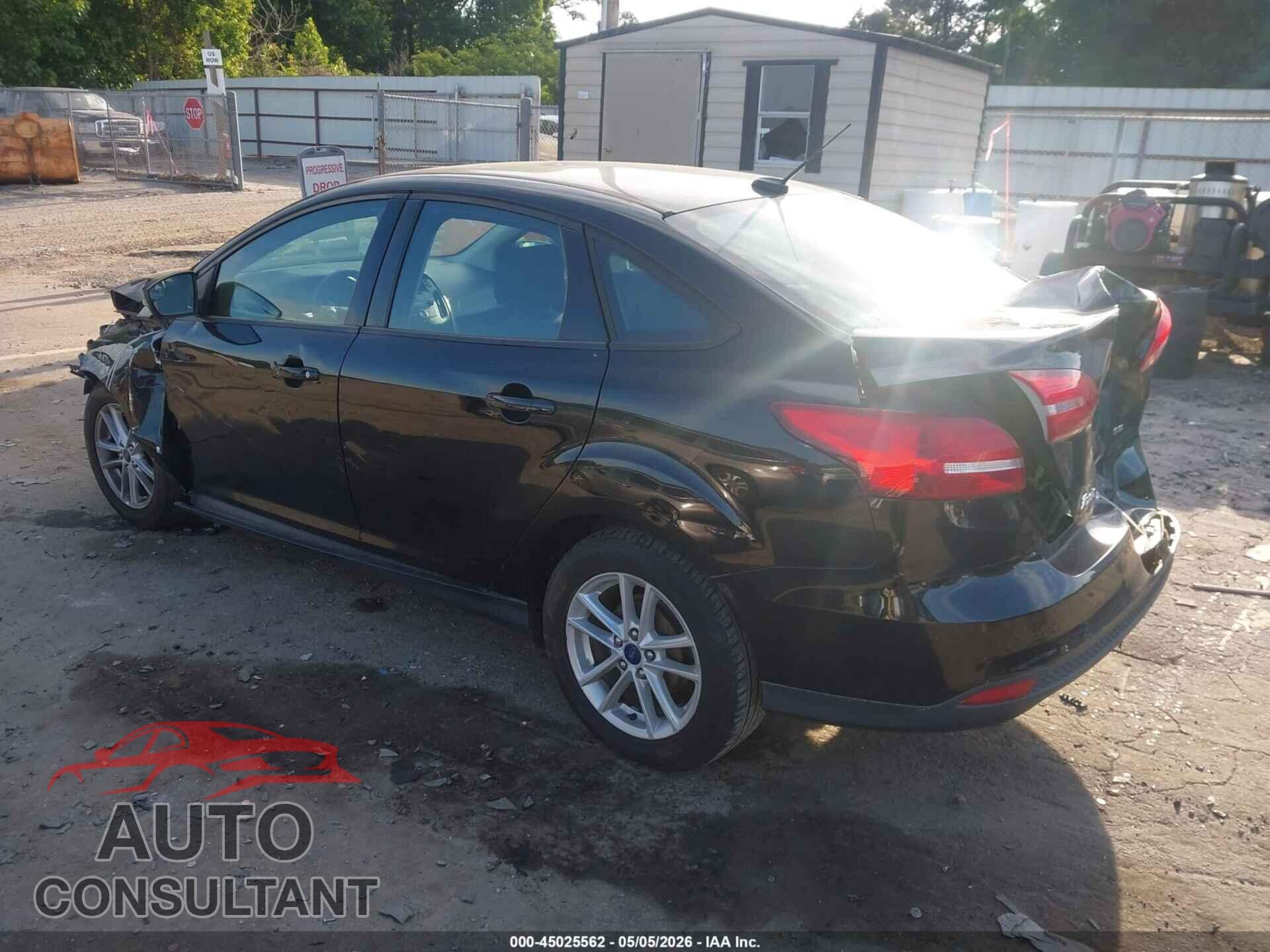FORD FOCUS 2017 - 1FADP3F24HL339822