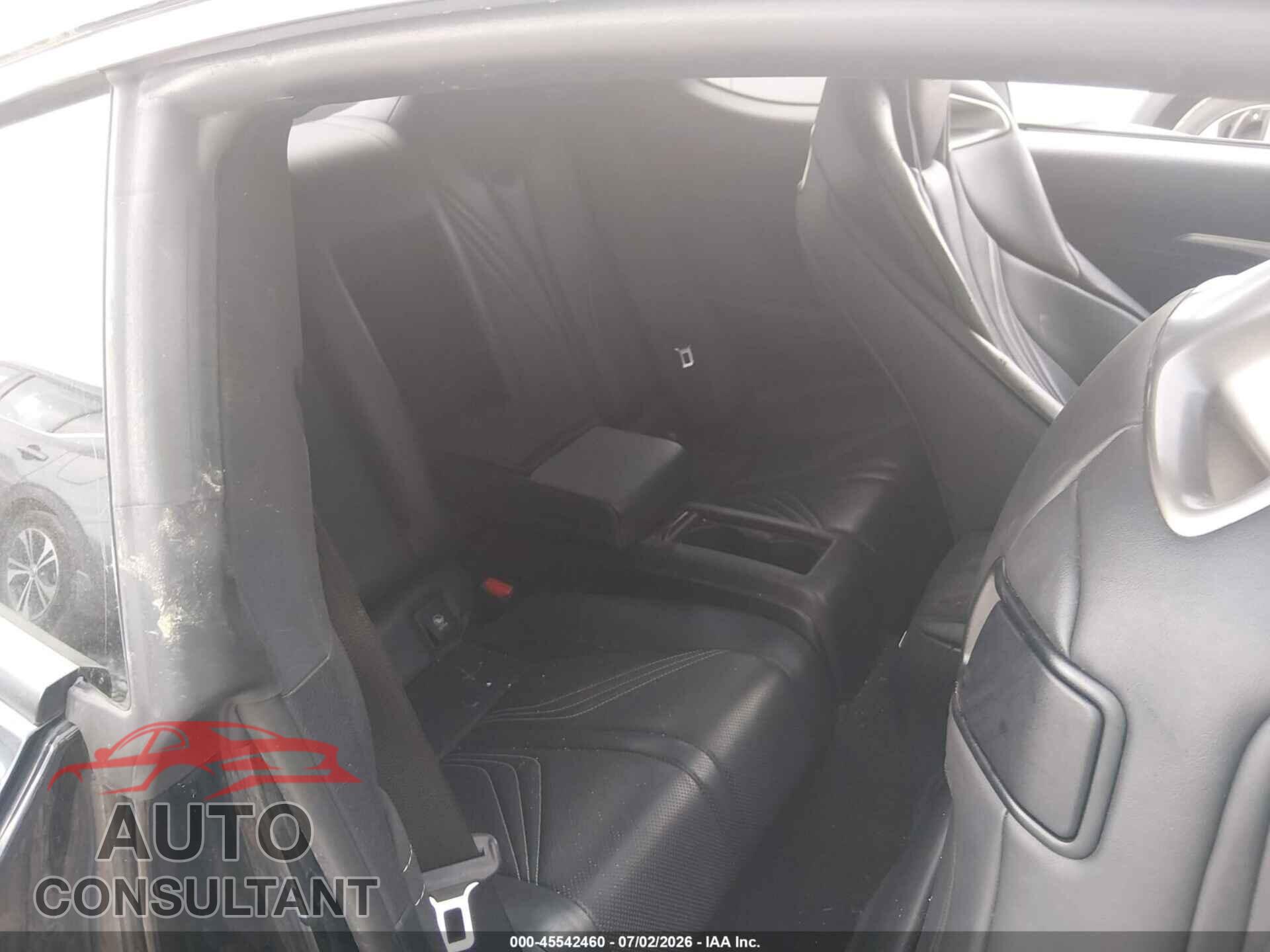 LEXUS RC F 2015 - JTHHP5BC7F5000722