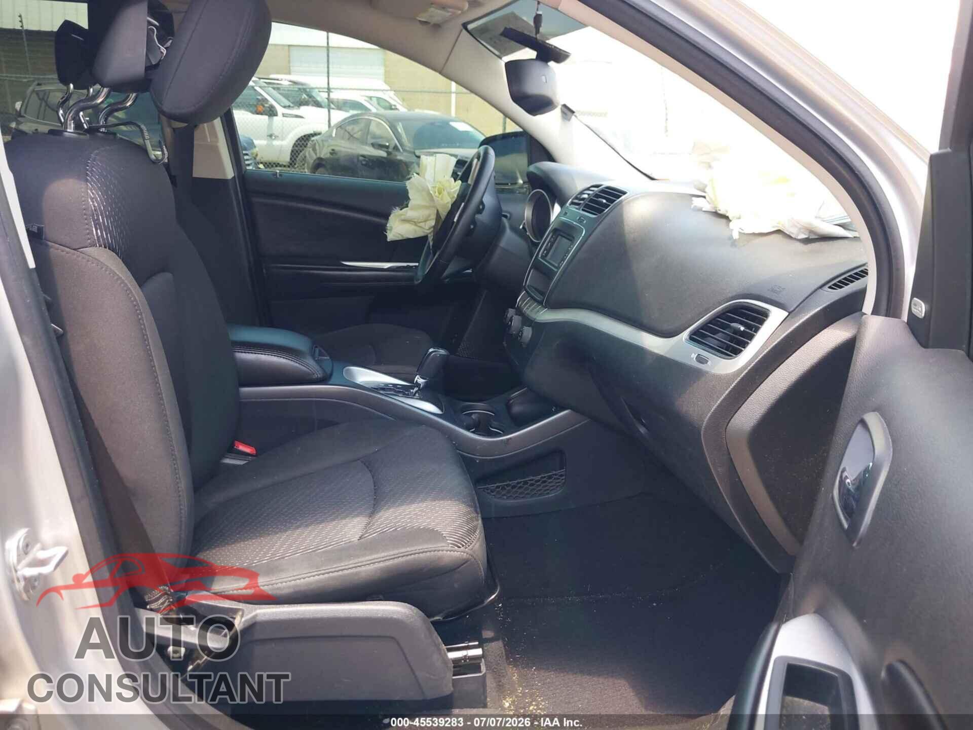 DODGE JOURNEY 2012 - 3C4PDCBG7CT190871