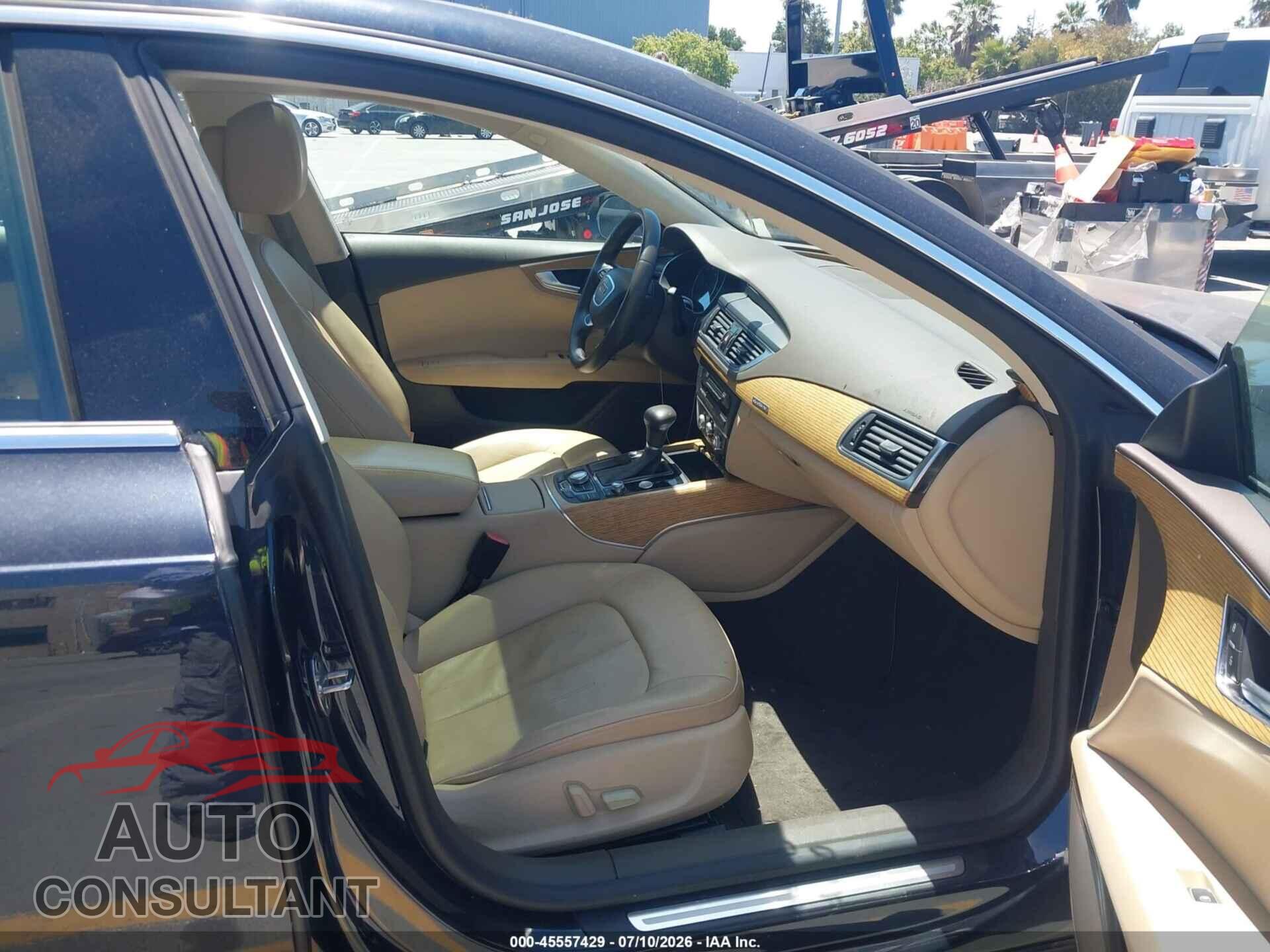 AUDI A7 2013 - WAUYGAFC4DN107595