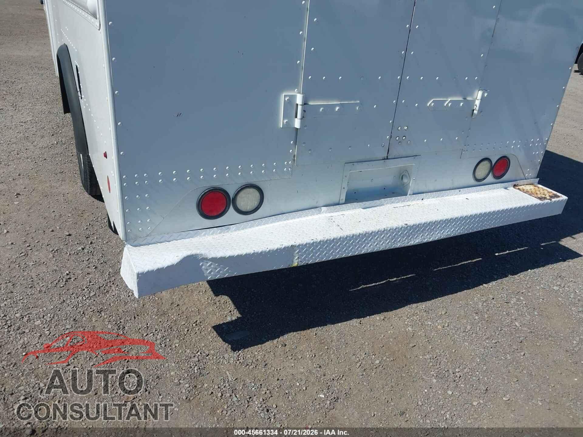 FORD E-350 STRIPPED 2017 - 1FC3E3KS7HDC65176