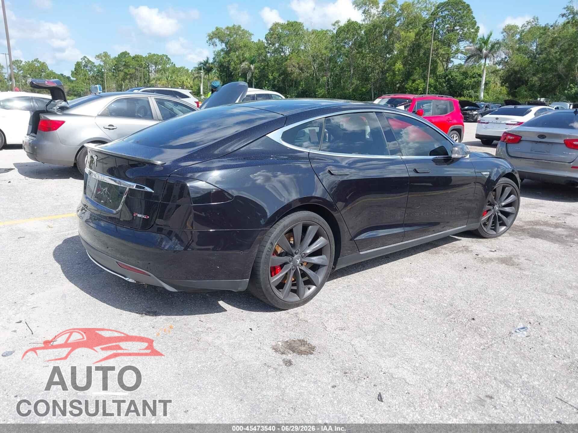 TESLA MODEL S 2015 - 5YJSA1H44FF097720