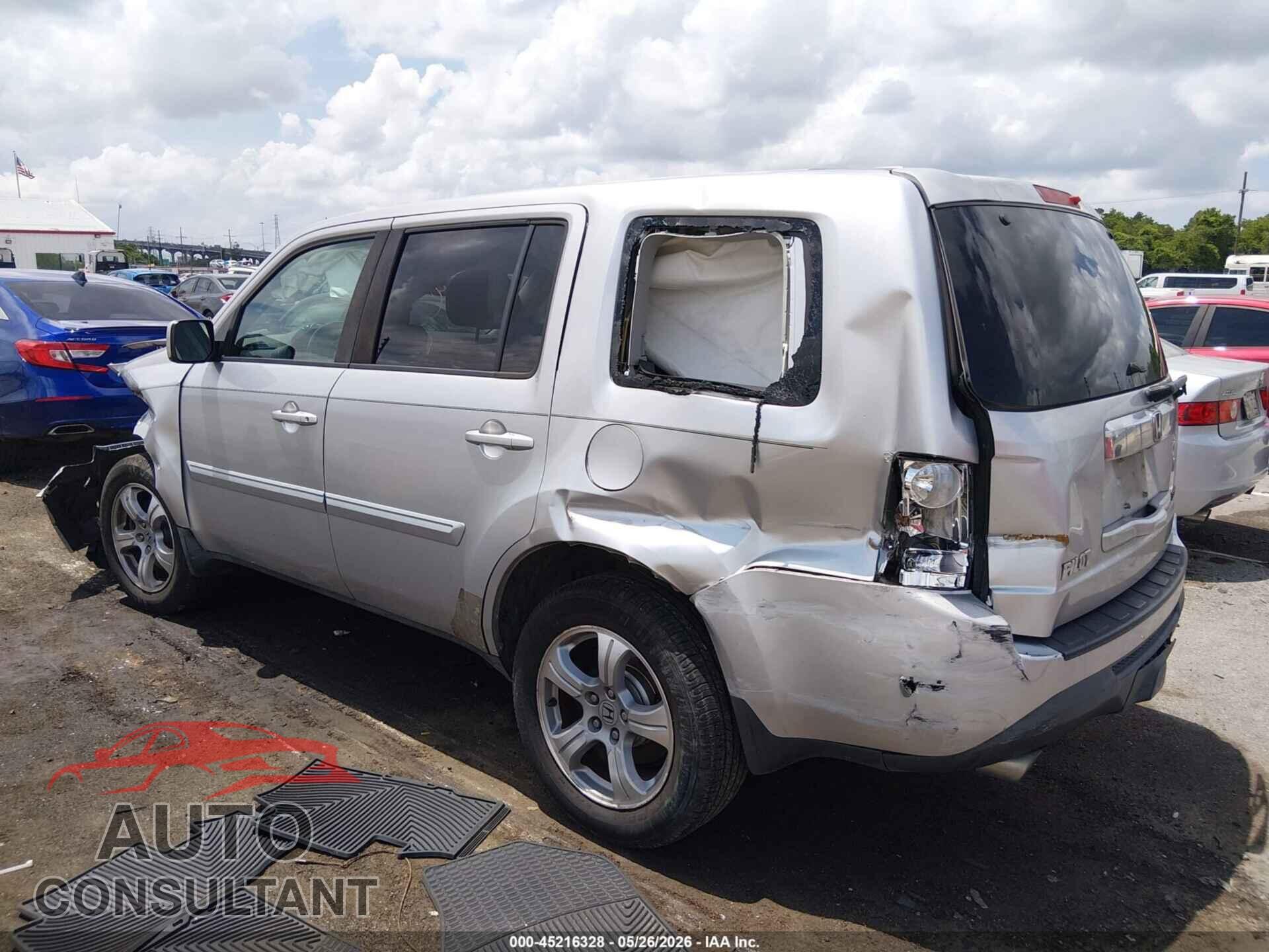 HONDA PILOT 2013 - 5FNYF3H54DB015577