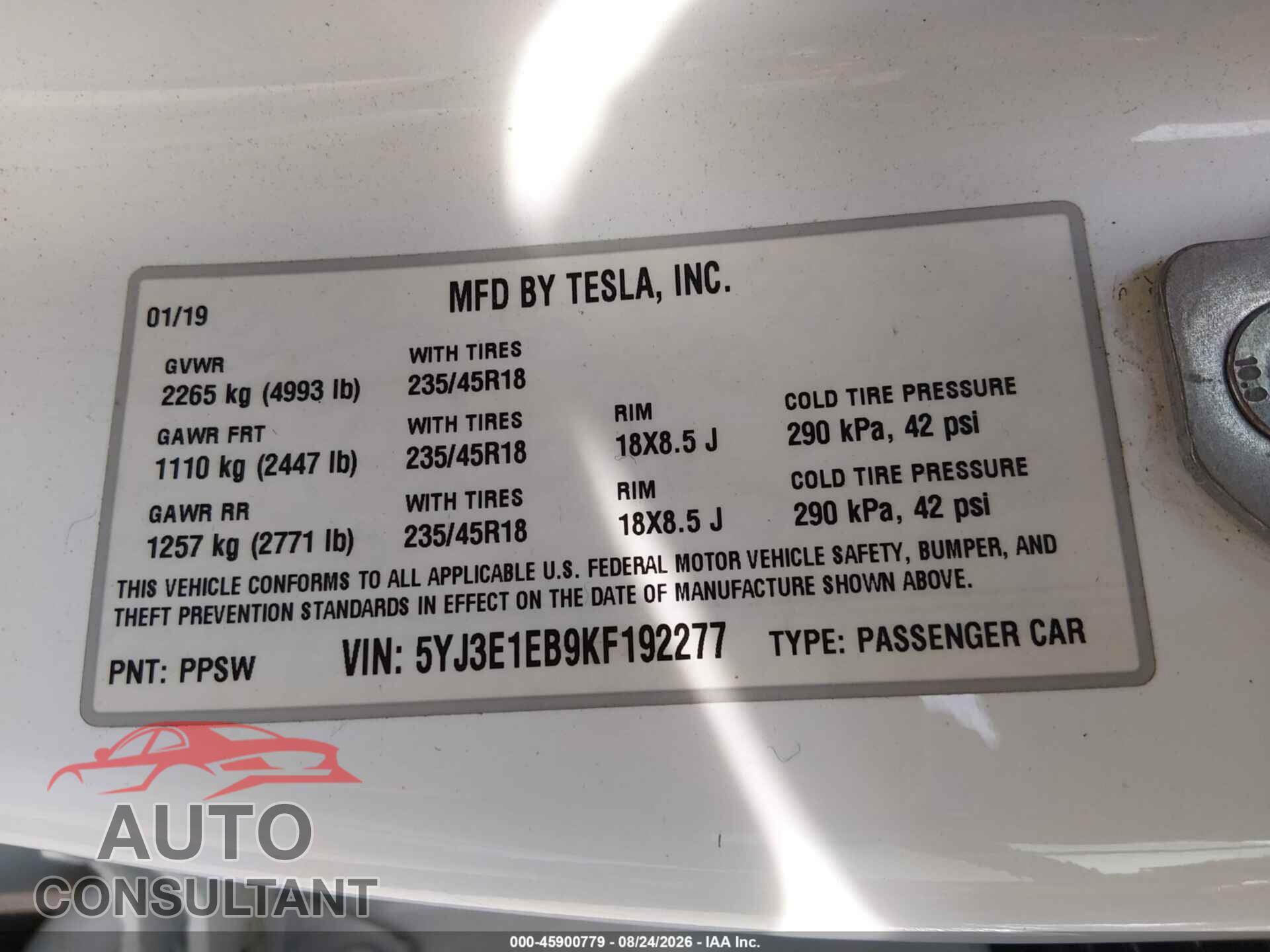 TESLA MODEL 3 2019 - 5YJ3E1EB9KF192277