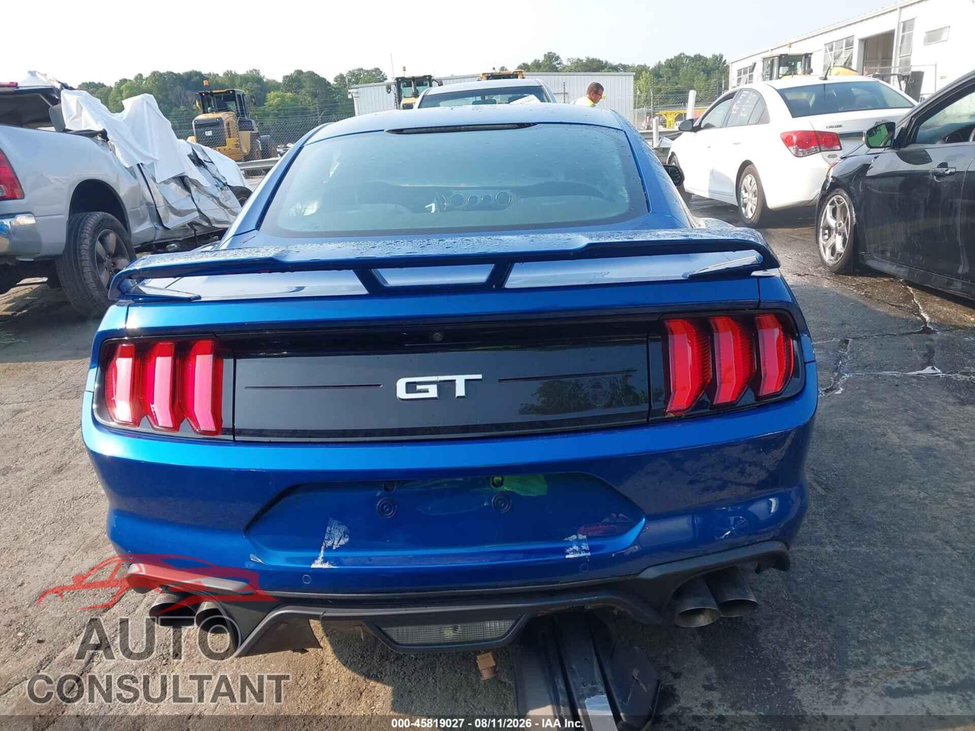 FORD MUSTANG 2018 - 1FA6P8CF3J5120907