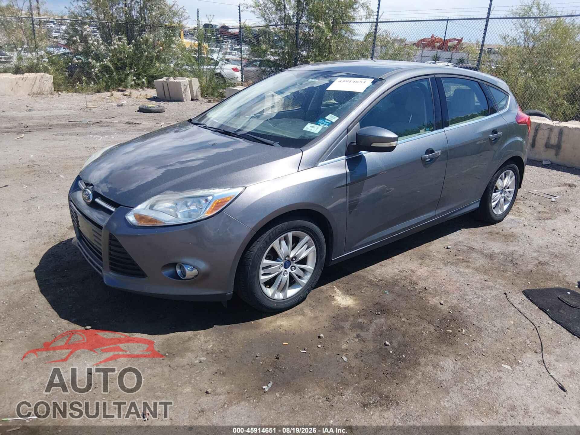 FORD FOCUS 2012 - 1FAHP3M26CL377680