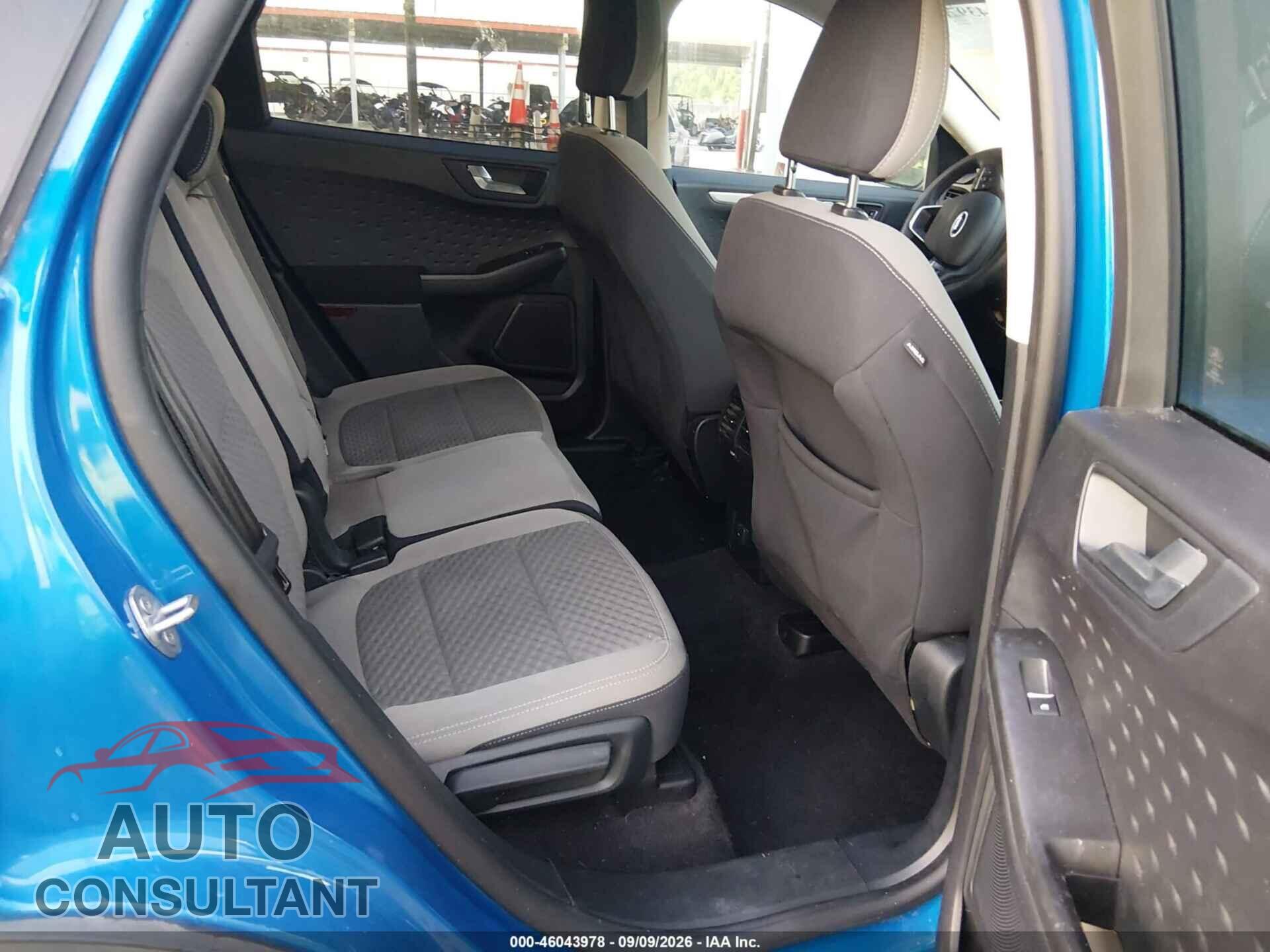 FORD ESCAPE 2020 - 1FMCU0G66LUA93613