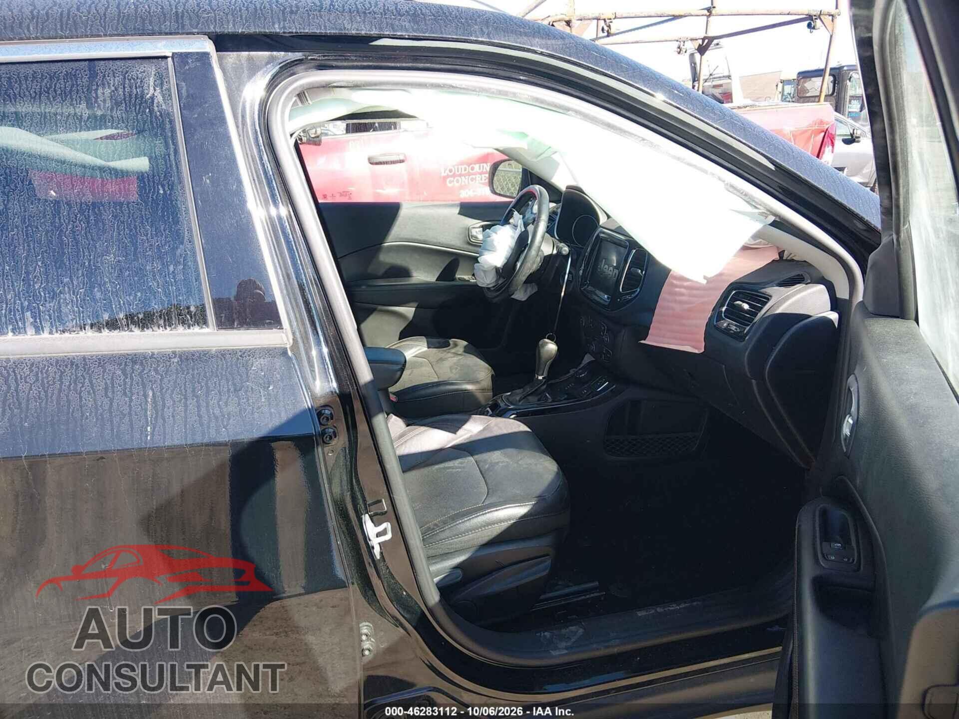 JEEP COMPASS 2018 - 3C4NJDCB2JT435520