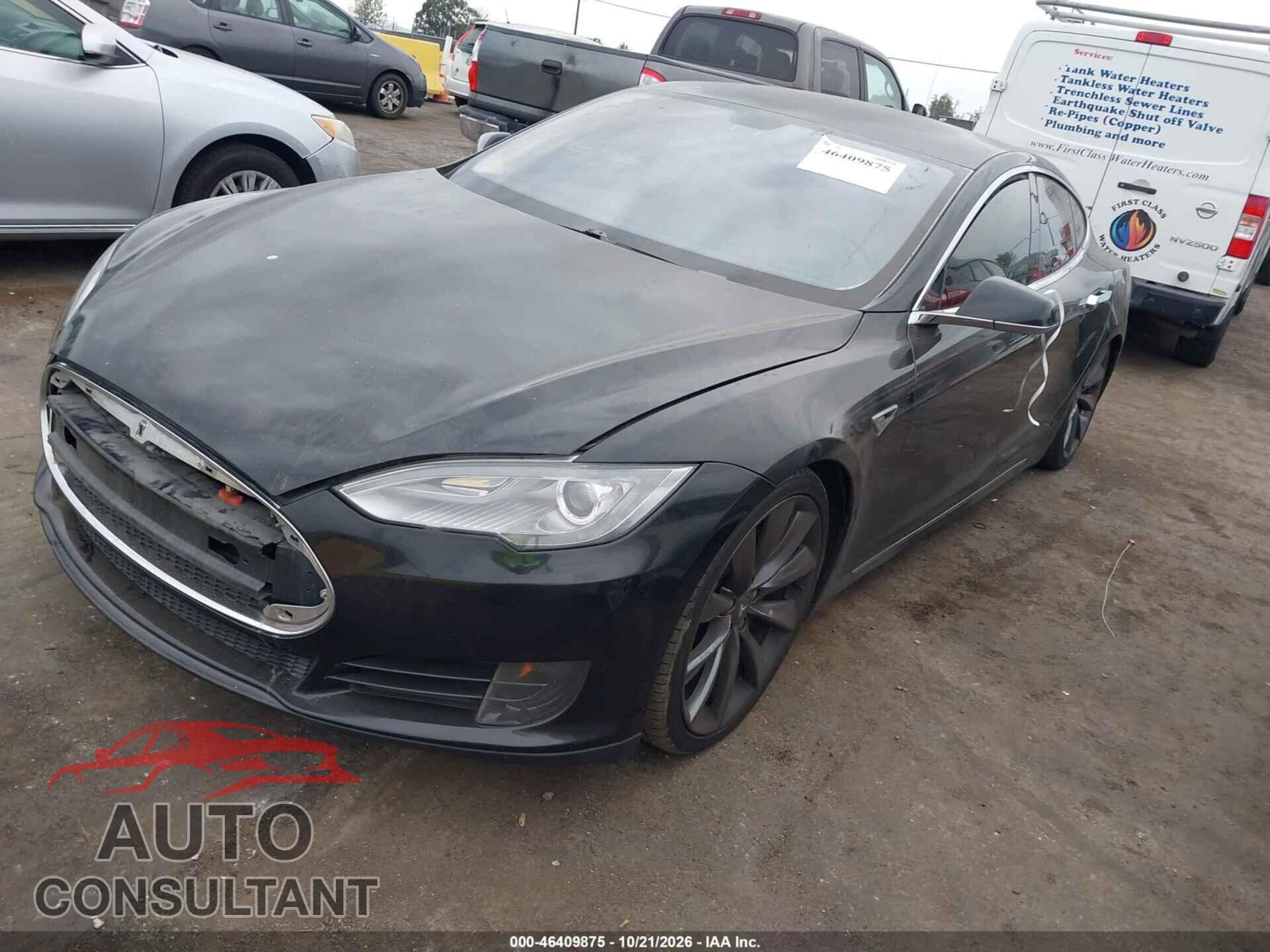 TESLA MODEL S 2013 - 5YJSA1CN1DFP09921