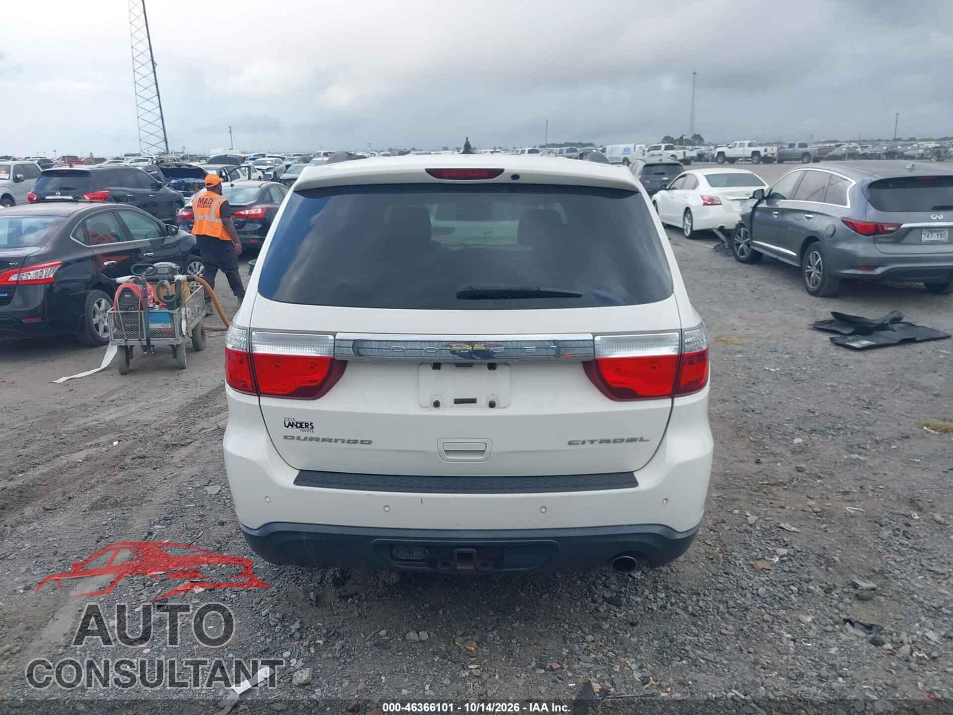 DODGE DURANGO 2011 - 1D4RD5GG7BC613619
