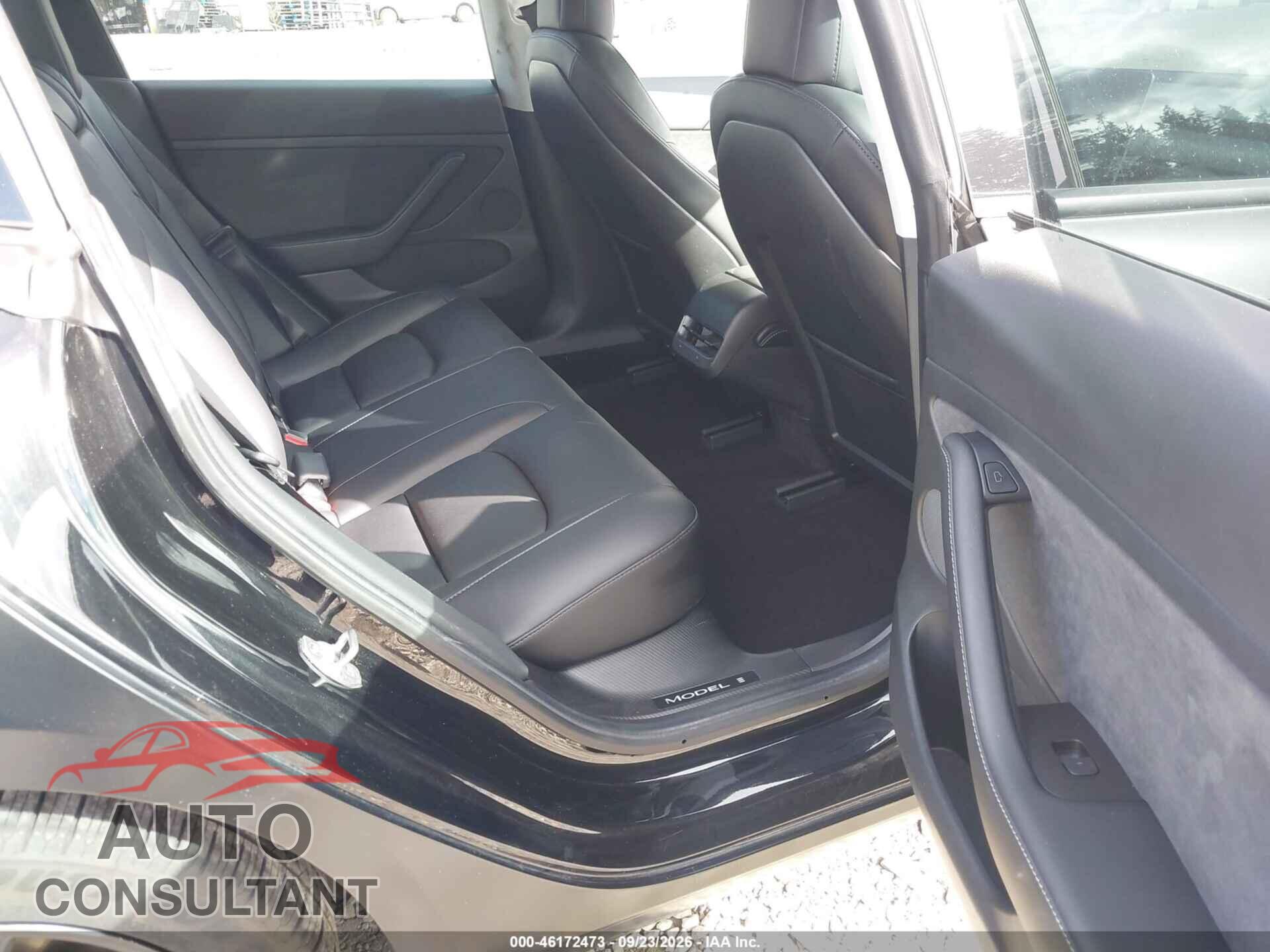 TESLA MODEL 3 2021 - 5YJ3E1EB5MF097847