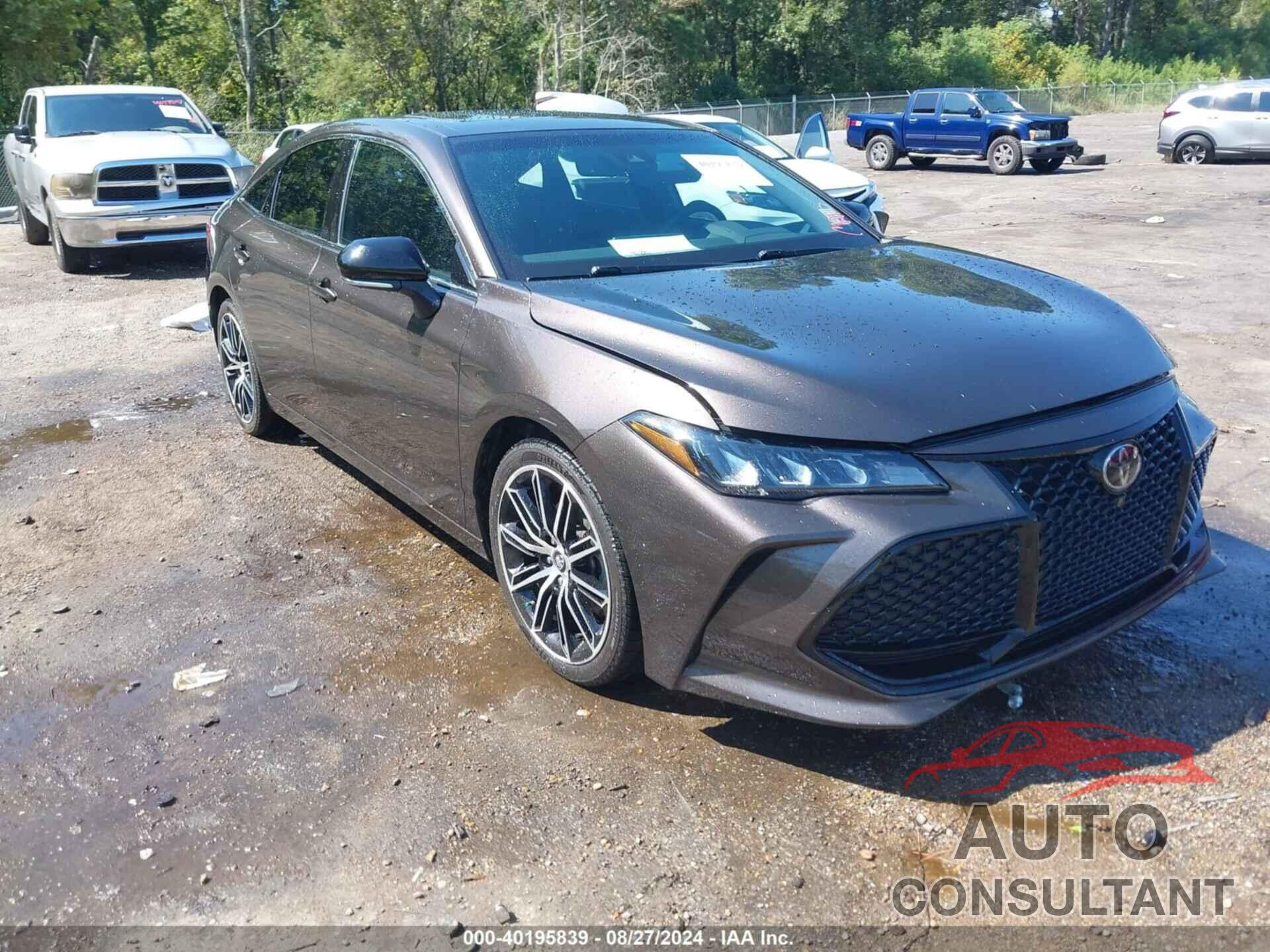 TOYOTA AVALON 2019 - 4T1BZ1FB9KU006397