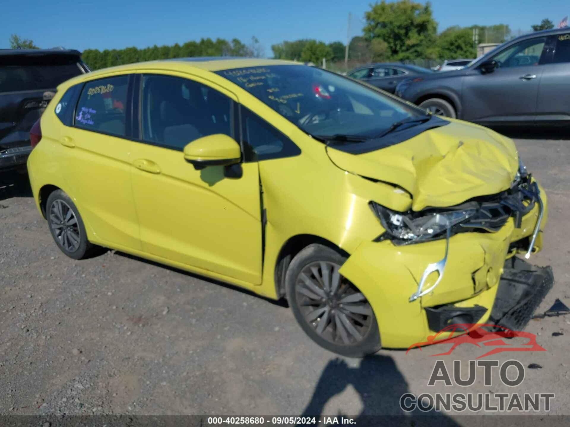 HONDA FIT 2016 - JHMGK5H76GX009101