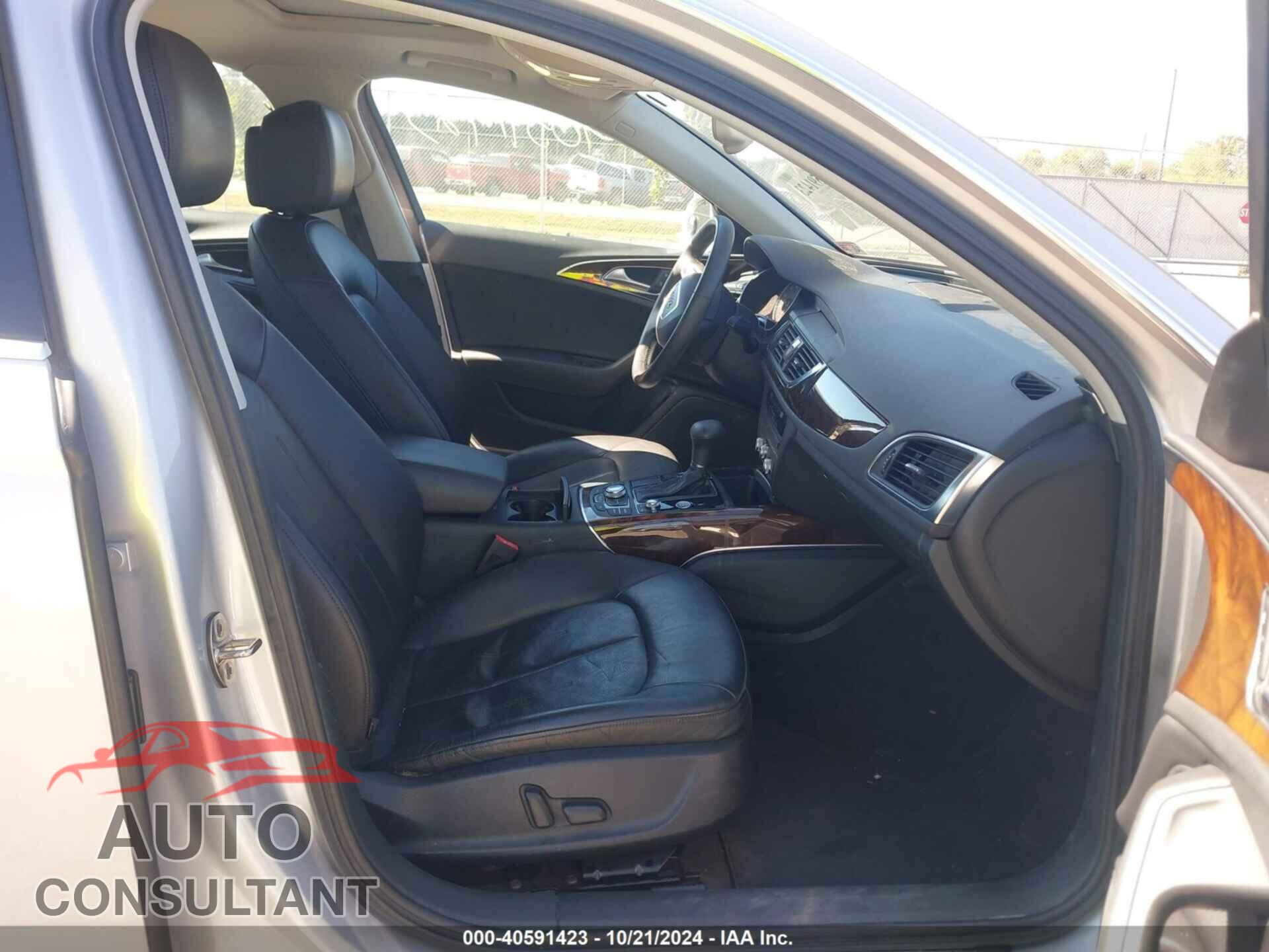 AUDI A6 2013 - WAUDFAFC2DN064277