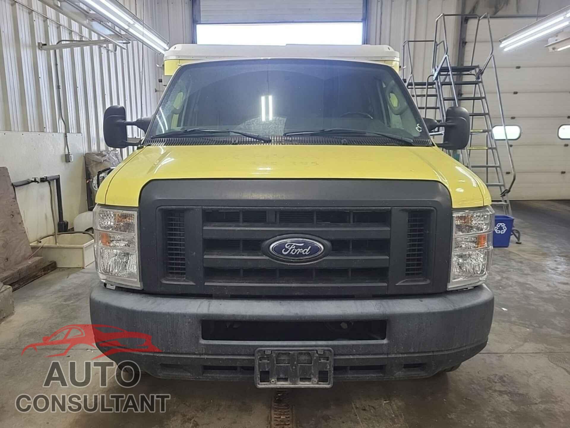 FORD ECONOLINE 2017 - 1FDXE4FS8HDC68620